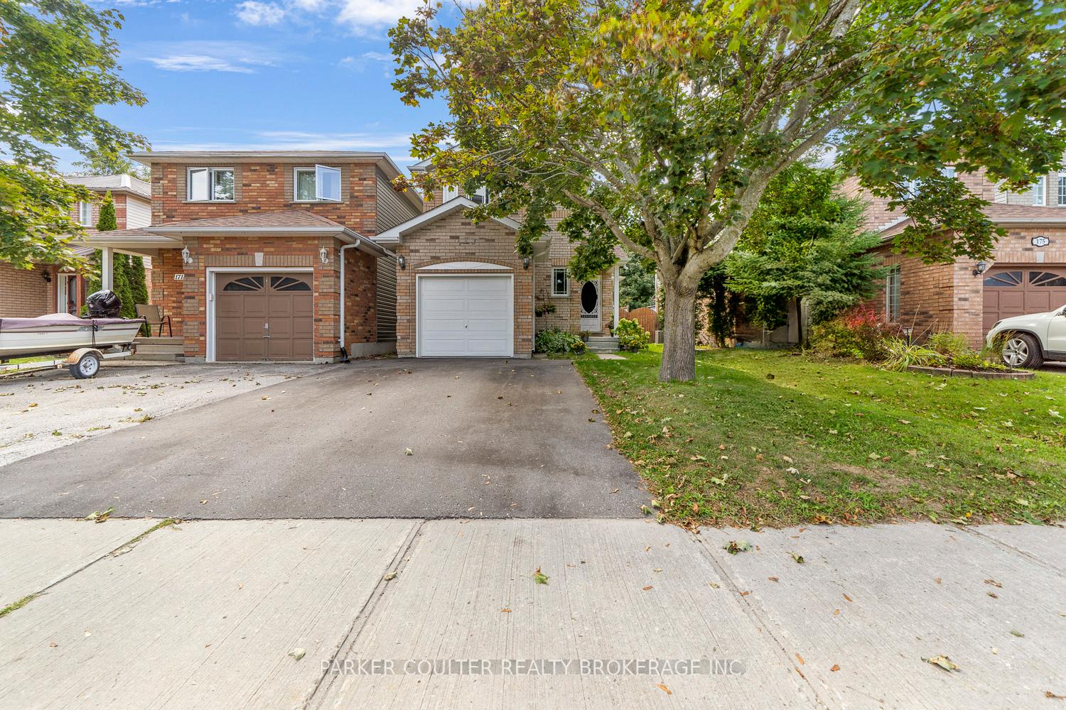 Photo 2 of 173 Julia Crescent, Orillia — HOMEH