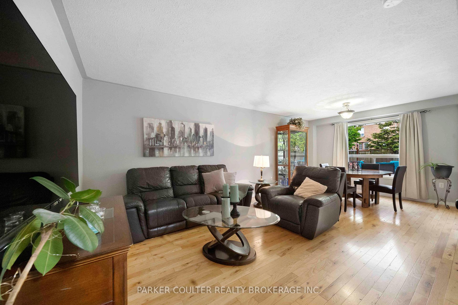 Photo 4 of 173 Julia Crescent, Orillia — HOMEH