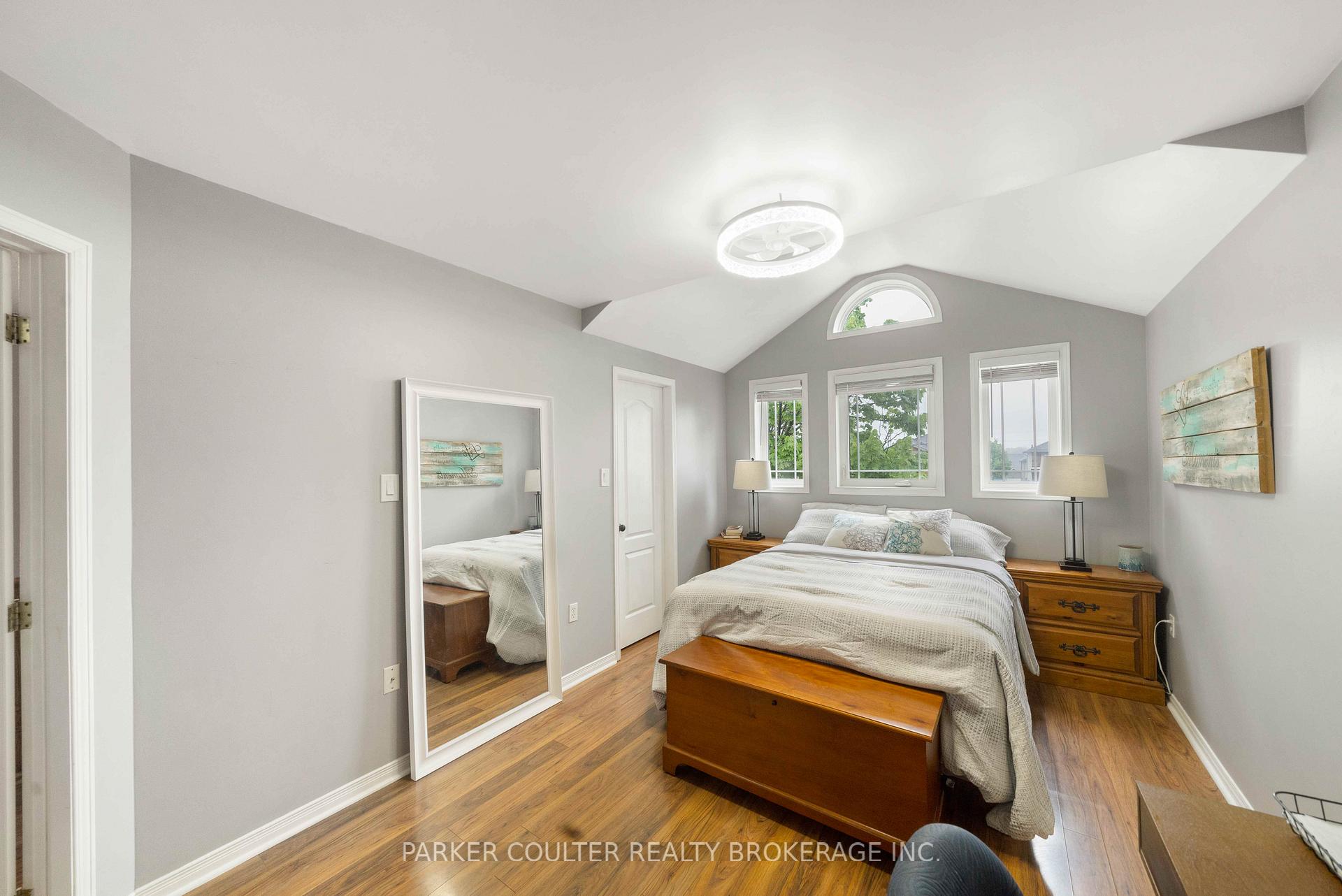 Photo 12 of 173 Julia Crescent, Orillia — HOMEH