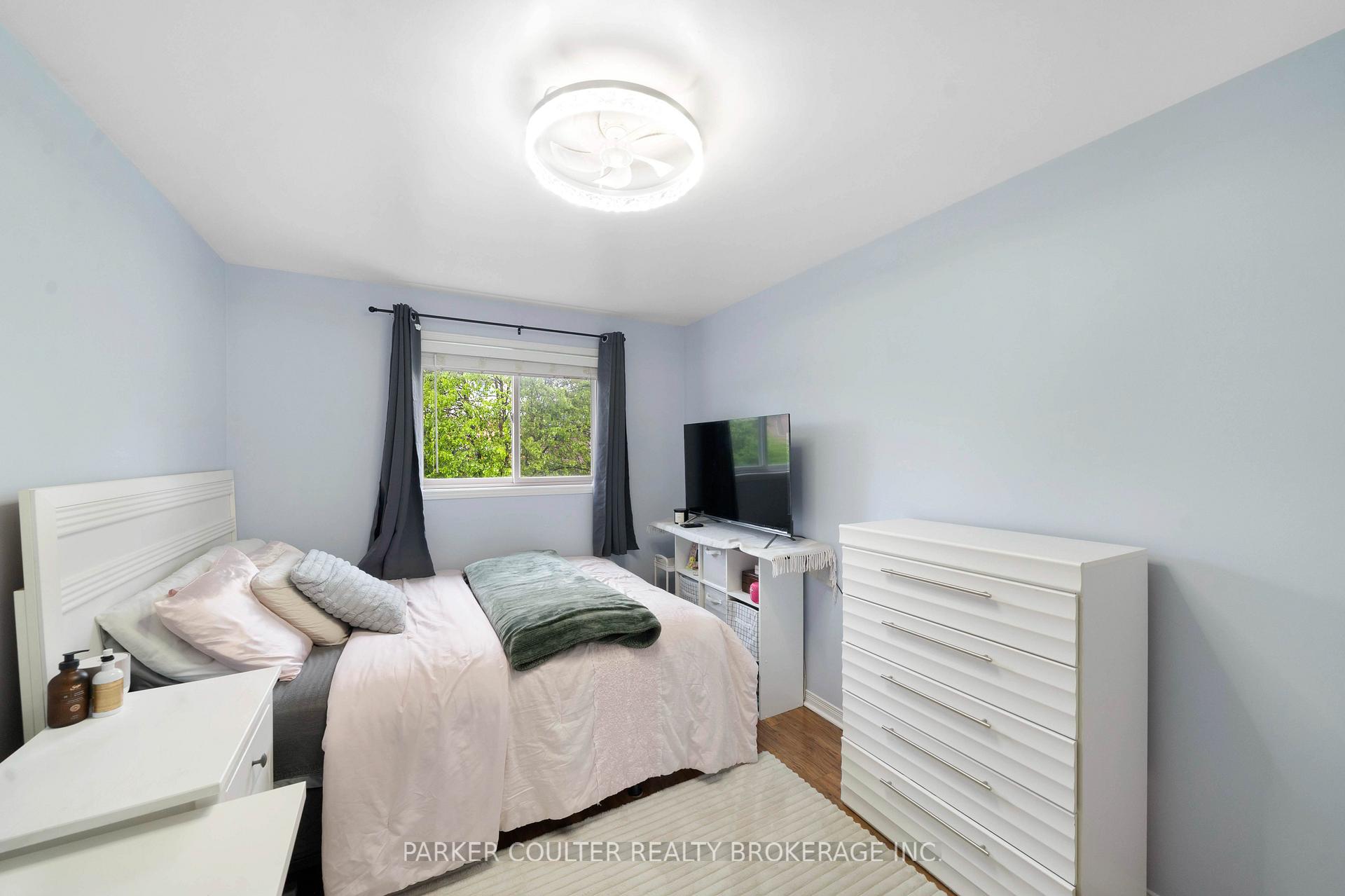 Photo 15 of 173 Julia Crescent, Orillia — HOMEH