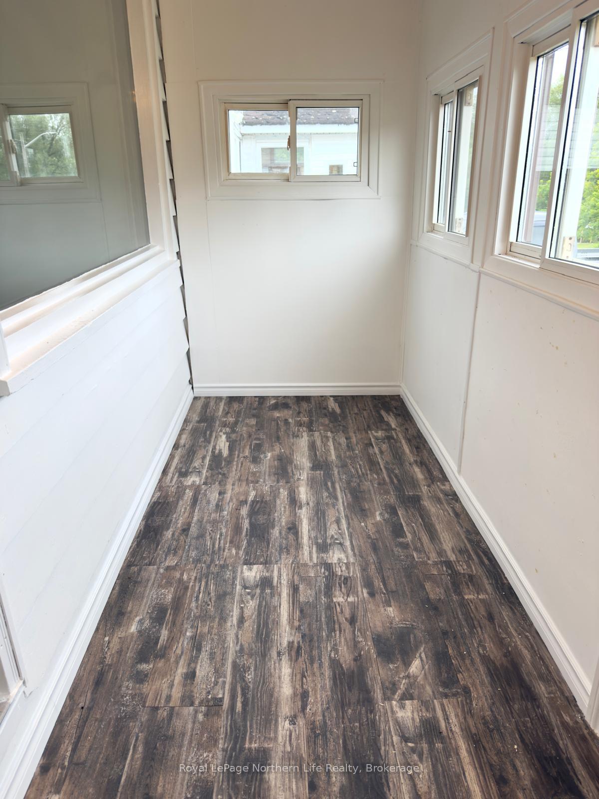 Photo 5 of 638 Second Avenue E, North Bay, Central — HOMEH