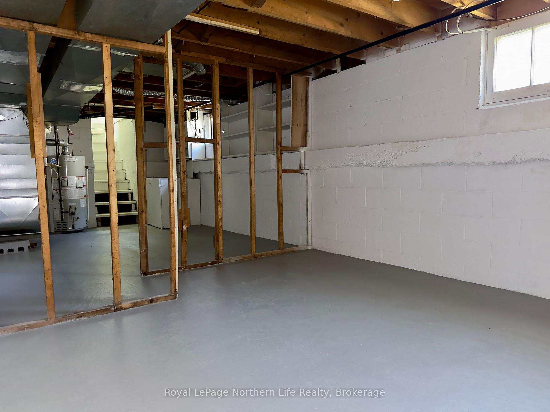 Photo 21 of 638 Second Avenue E, North Bay, Central — HOMEH