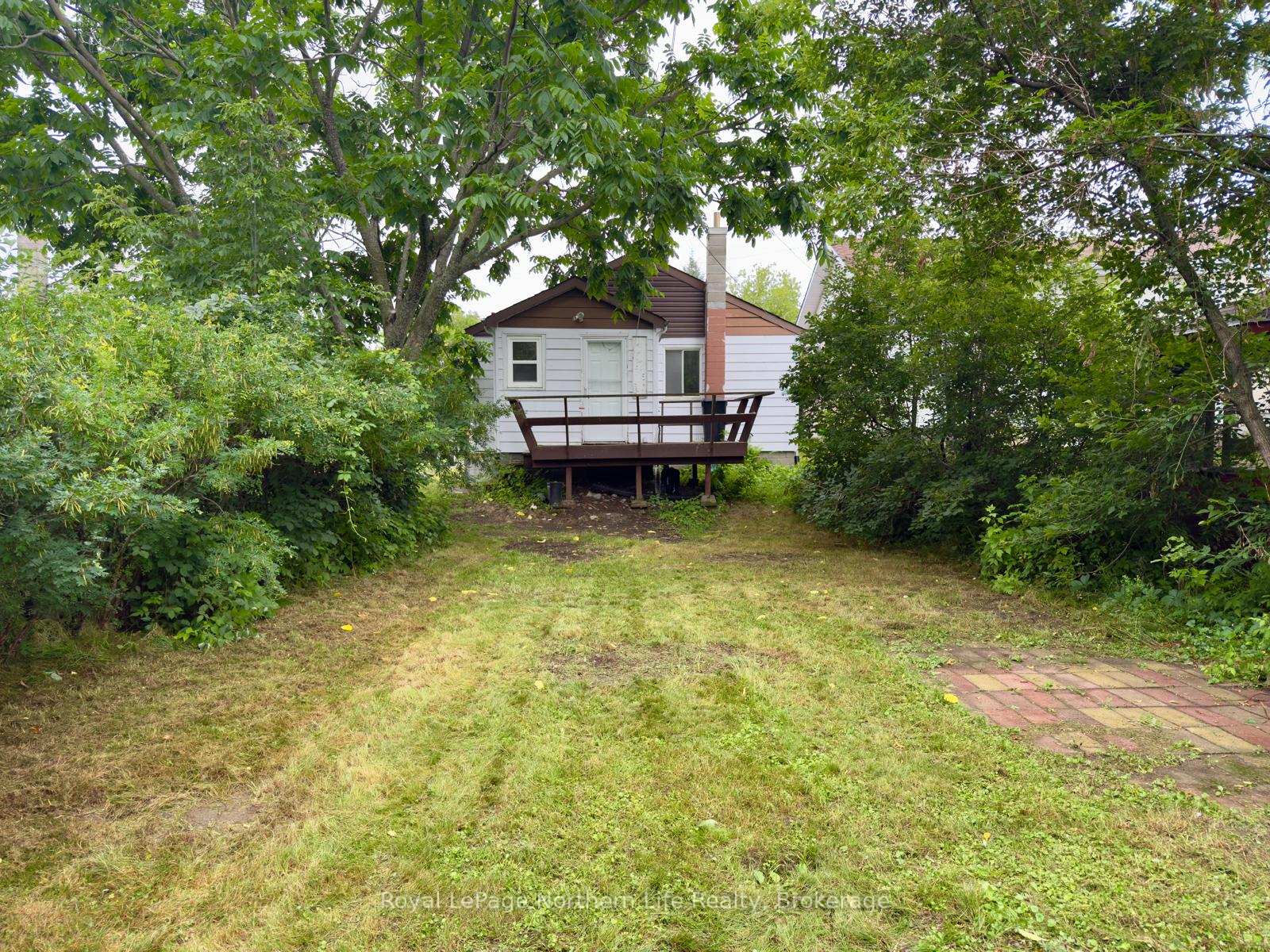 Photo 26 of 638 Second Avenue E, North Bay, Central — HOMEH