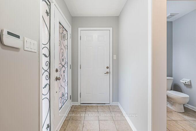 Photo 3 of 39 Mae Brooks Drive, Newmarket, Woodland Hill — HOMEH