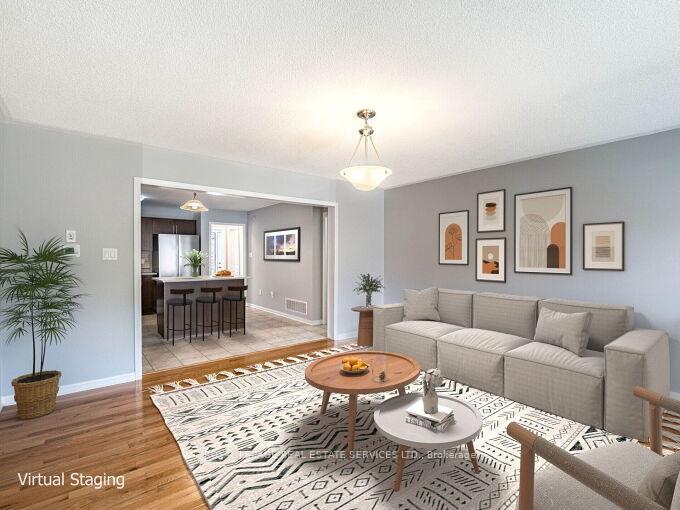 Photo 20 of 39 Mae Brooks Drive, Newmarket, Woodland Hill — HOMEH