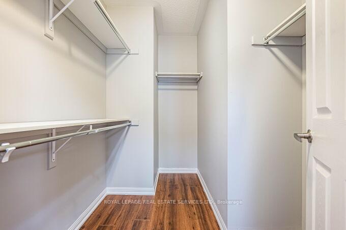 Photo 28 of 39 Mae Brooks Drive, Newmarket, Woodland Hill — HOMEH