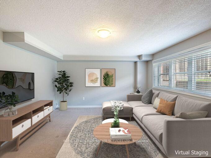 Photo 37 of 39 Mae Brooks Drive, Newmarket, Woodland Hill — HOMEH