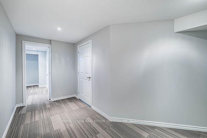 Photo 45 of 39 Mae Brooks Drive, Newmarket, Woodland Hill — HOMEH