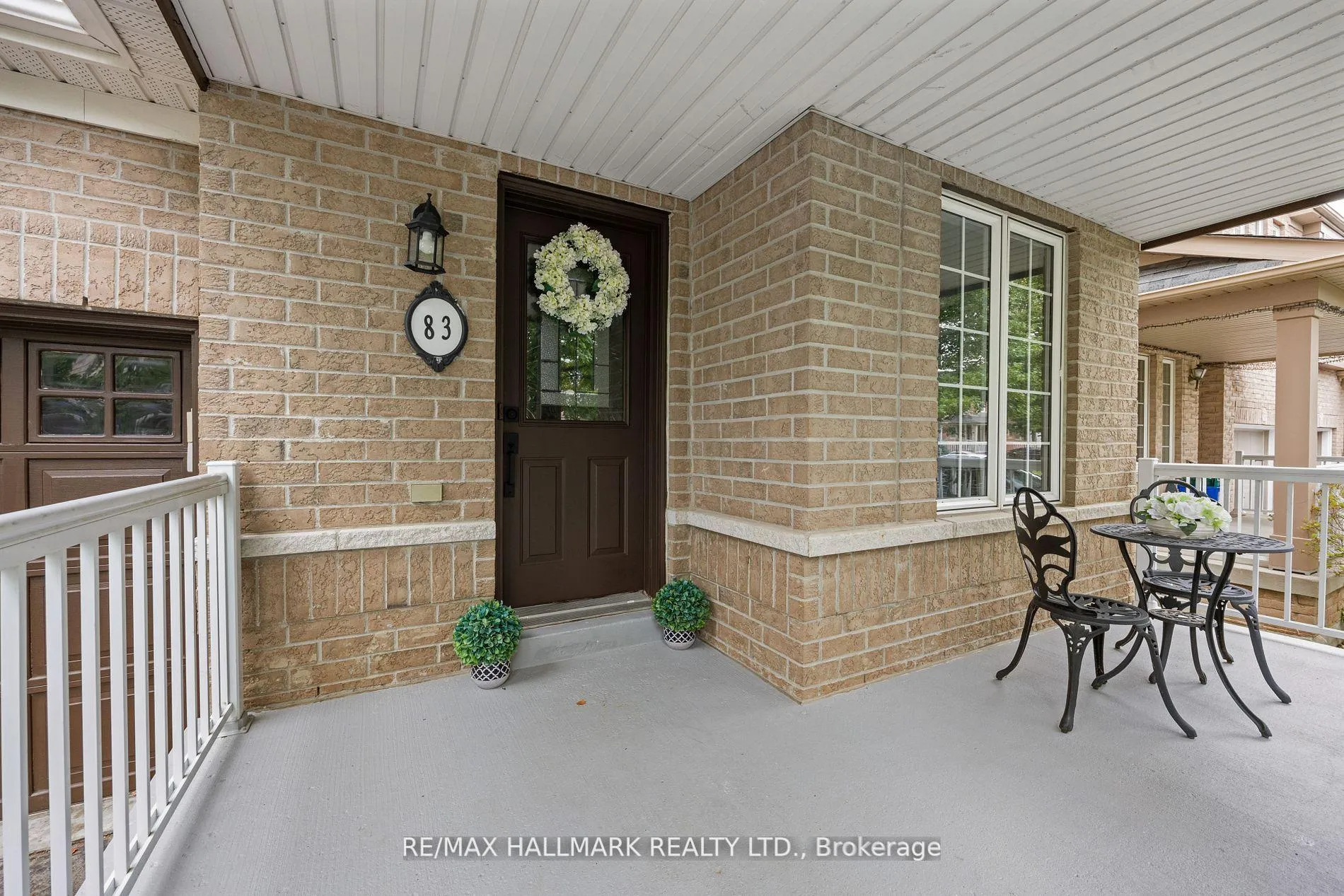 Photo 2 of 83 Matthew Boyd Crescent, Newmarket, Woodland Hill — HOMEH