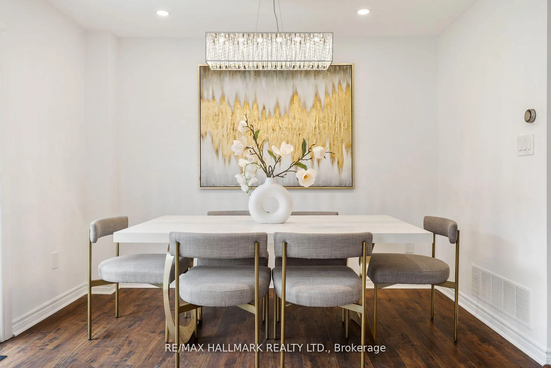 Photo 12 of 83 Matthew Boyd Crescent, Newmarket, Woodland Hill — HOMEH