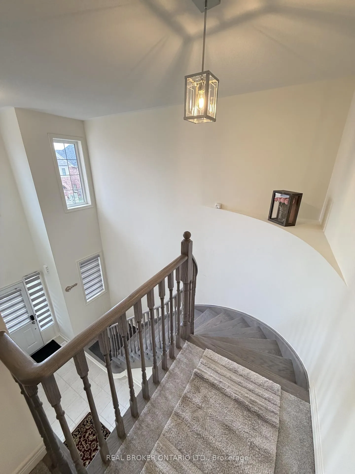 Photo 17 of 1207 Drinkle Crescent, Oshawa, Eastdale — HOMEH