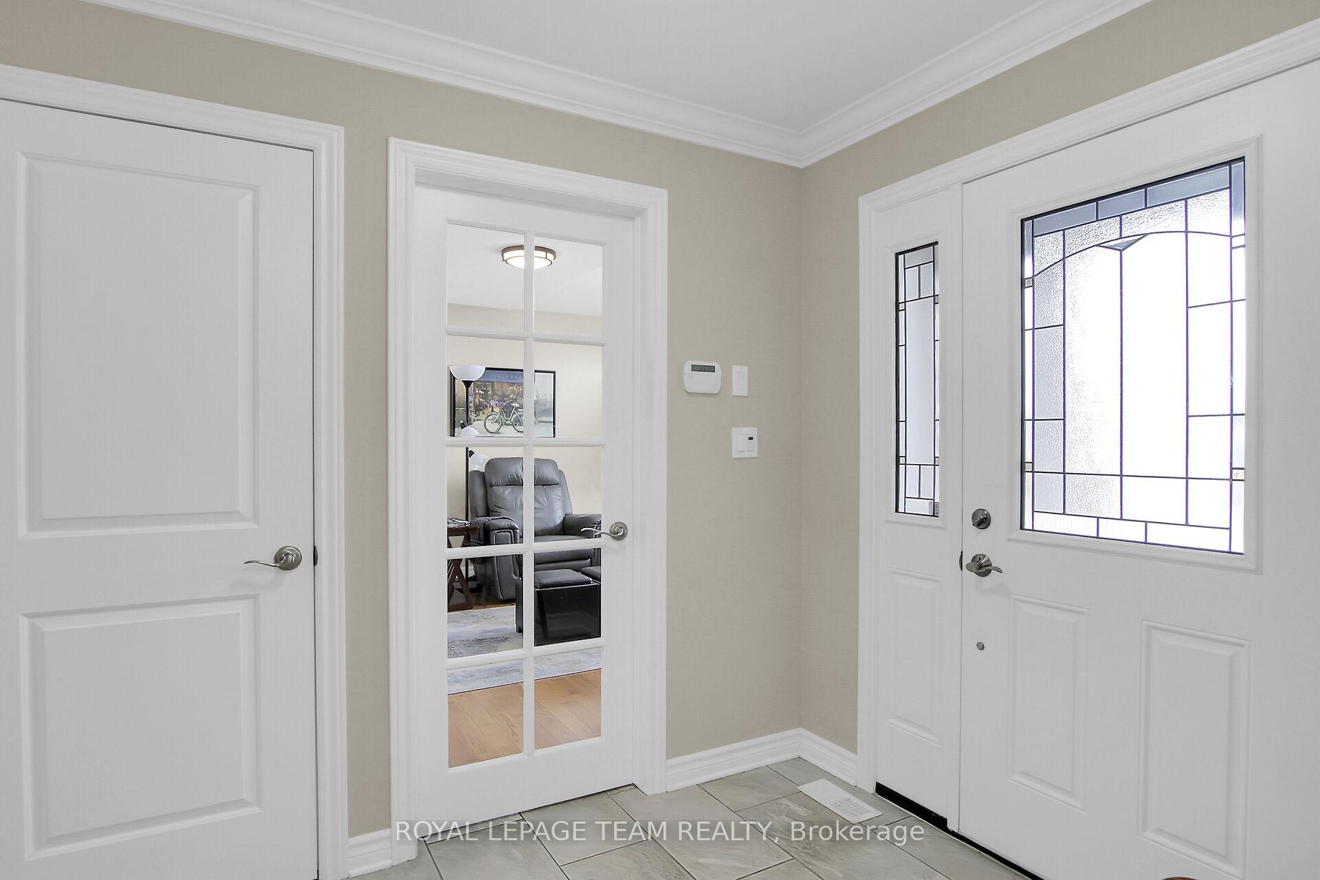 Photo 4 of 340 Pinehill Road, North Grenville, Kemptville — HOMEH