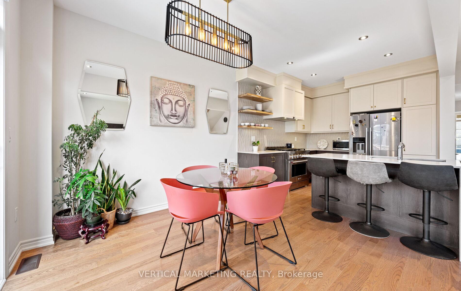 Photo 10 of 1574 Kovachik Boulevard N, Milton, Walker — HOMEH