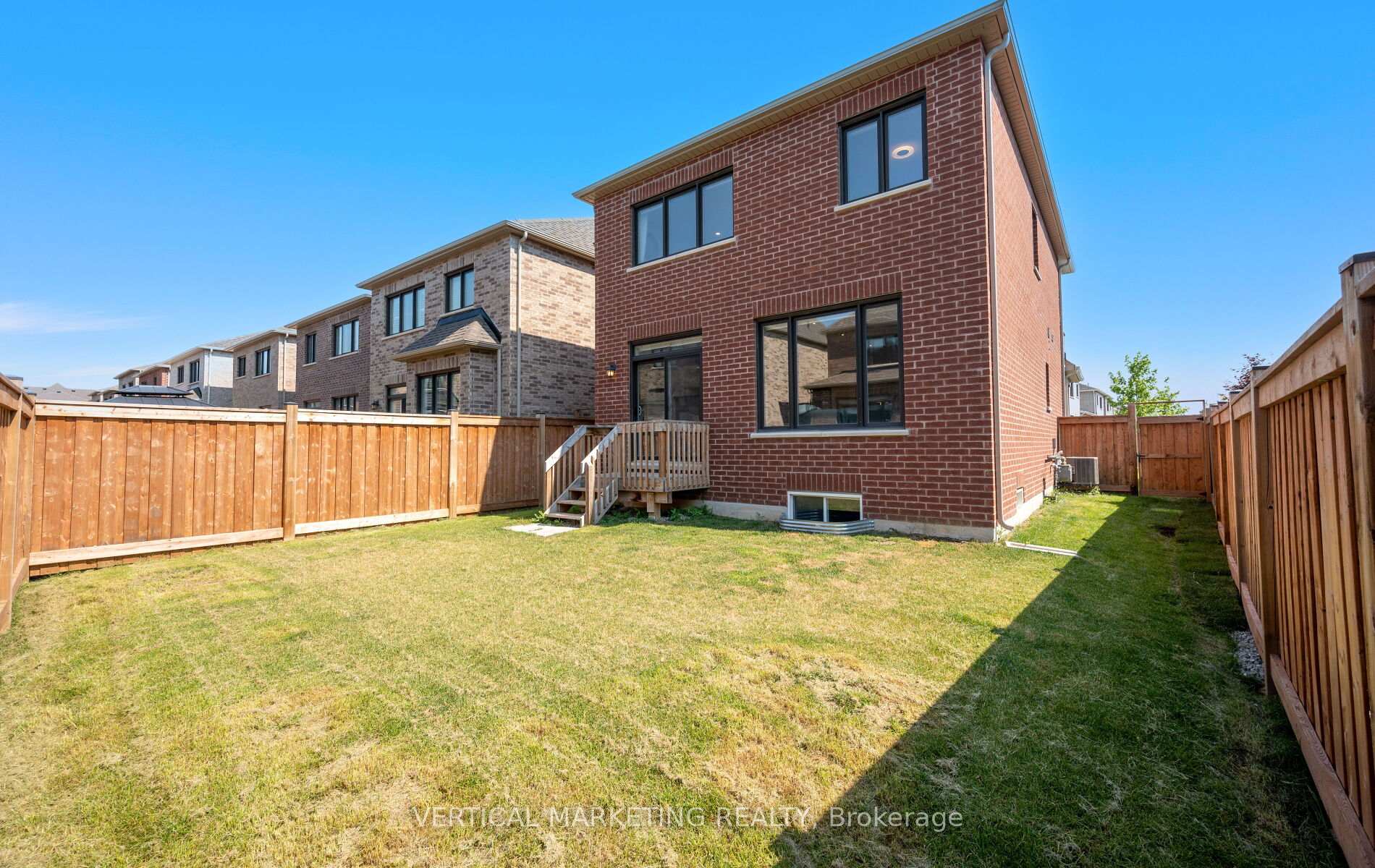 Photo 21 of 1574 Kovachik Boulevard N, Milton, Walker — HOMEH