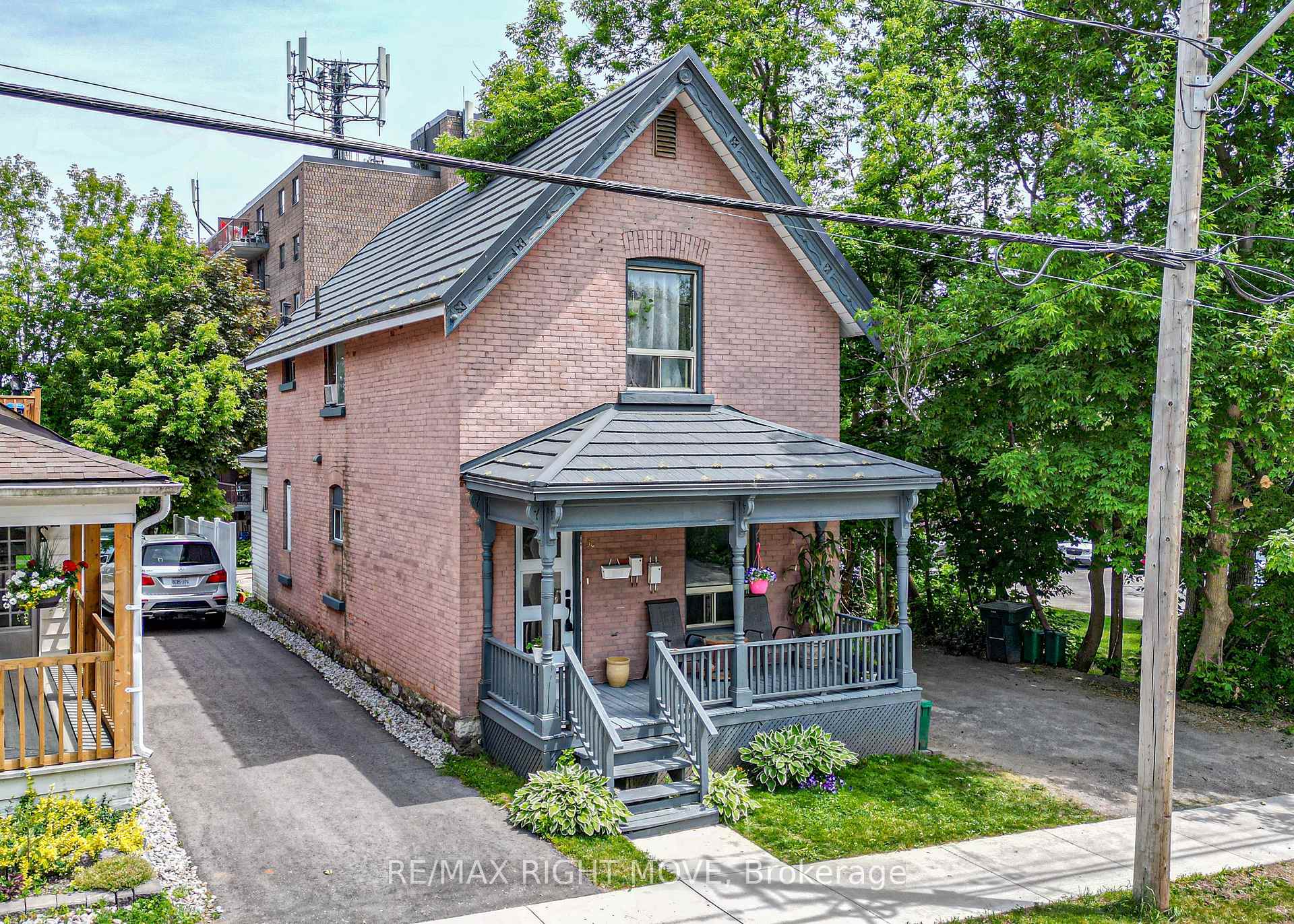 Photo 1 of 50 Albert Street N, Orillia — HOMEH
