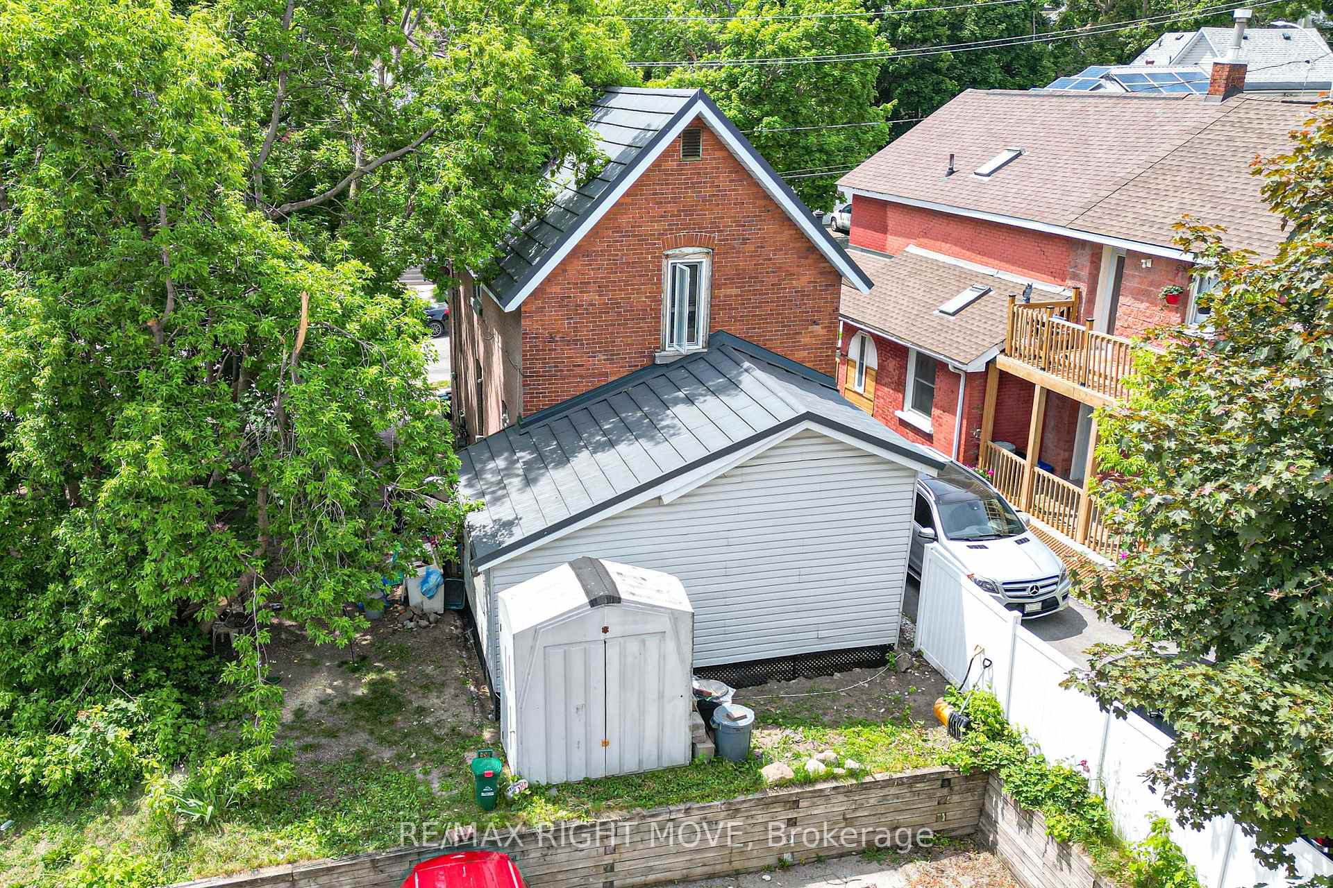 Photo 5 of 50 Albert Street N, Orillia — HOMEH