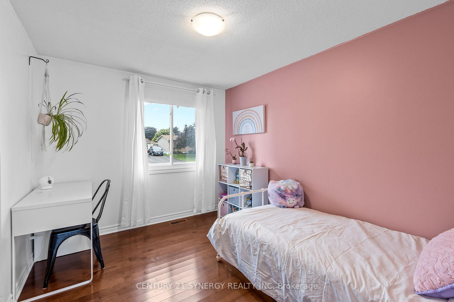 Photo 22 of 356 Amiens Street, Ottawa, Bilberry Creek/Queenswood Heights — HOMEH
