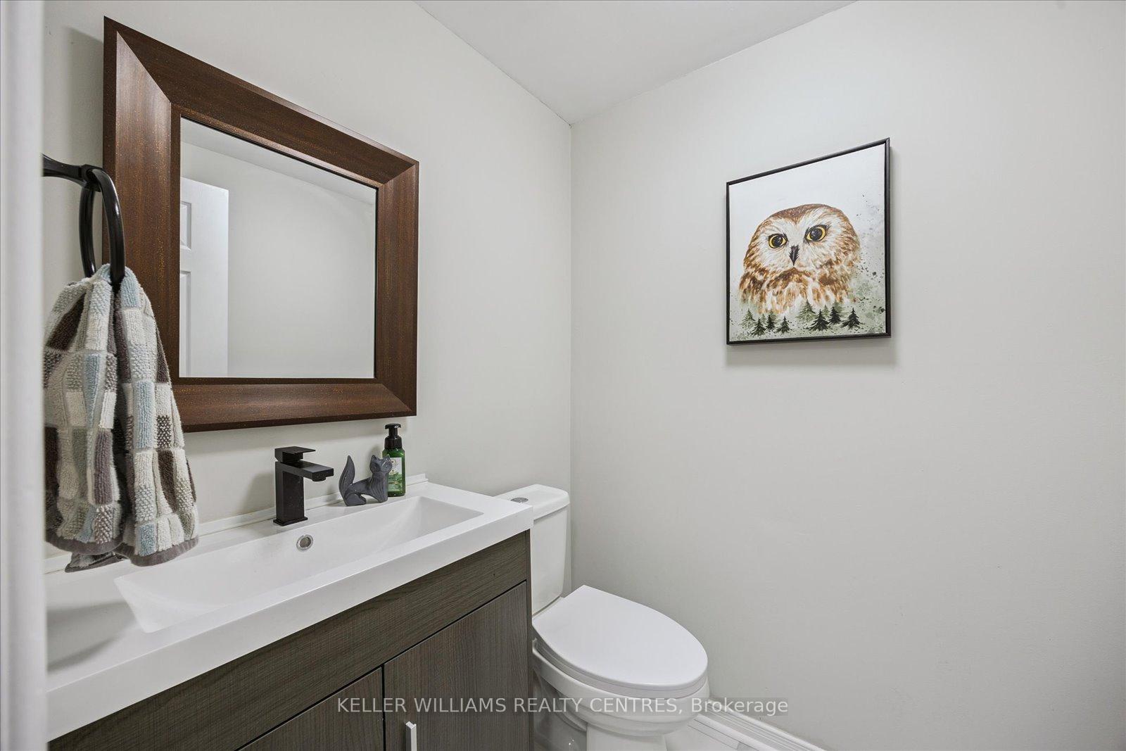 Photo 19 of 697 Walpole Crescent, Newmarket, Stonehaven-Wyndham — HOMEH
