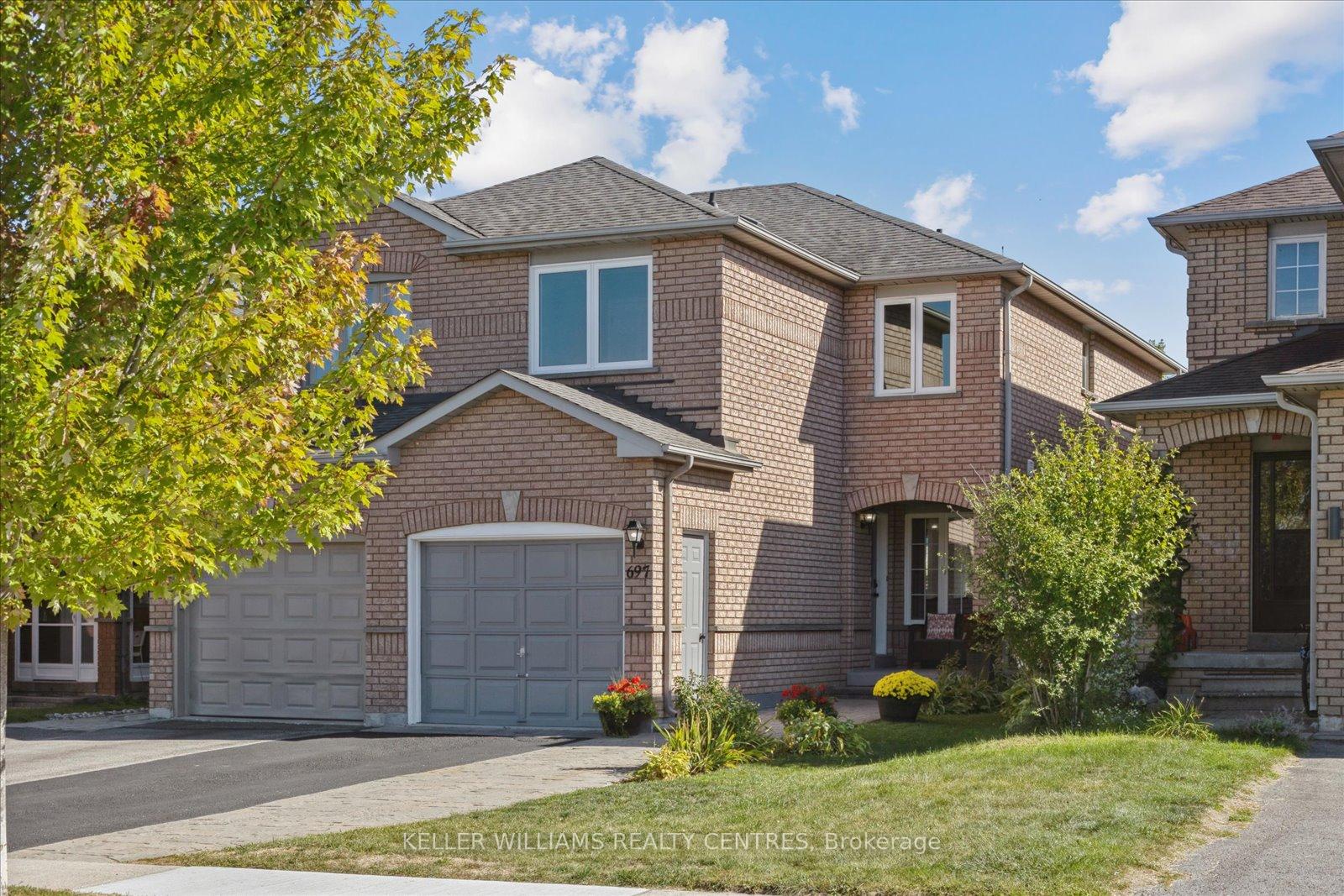 Photo 31 of 697 Walpole Crescent, Newmarket, Stonehaven-Wyndham — HOMEH