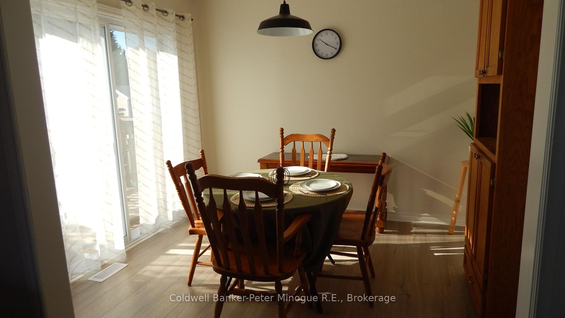 Photo 11 of 105 Strathcona Drive, North Bay, Ferris — HOMEH