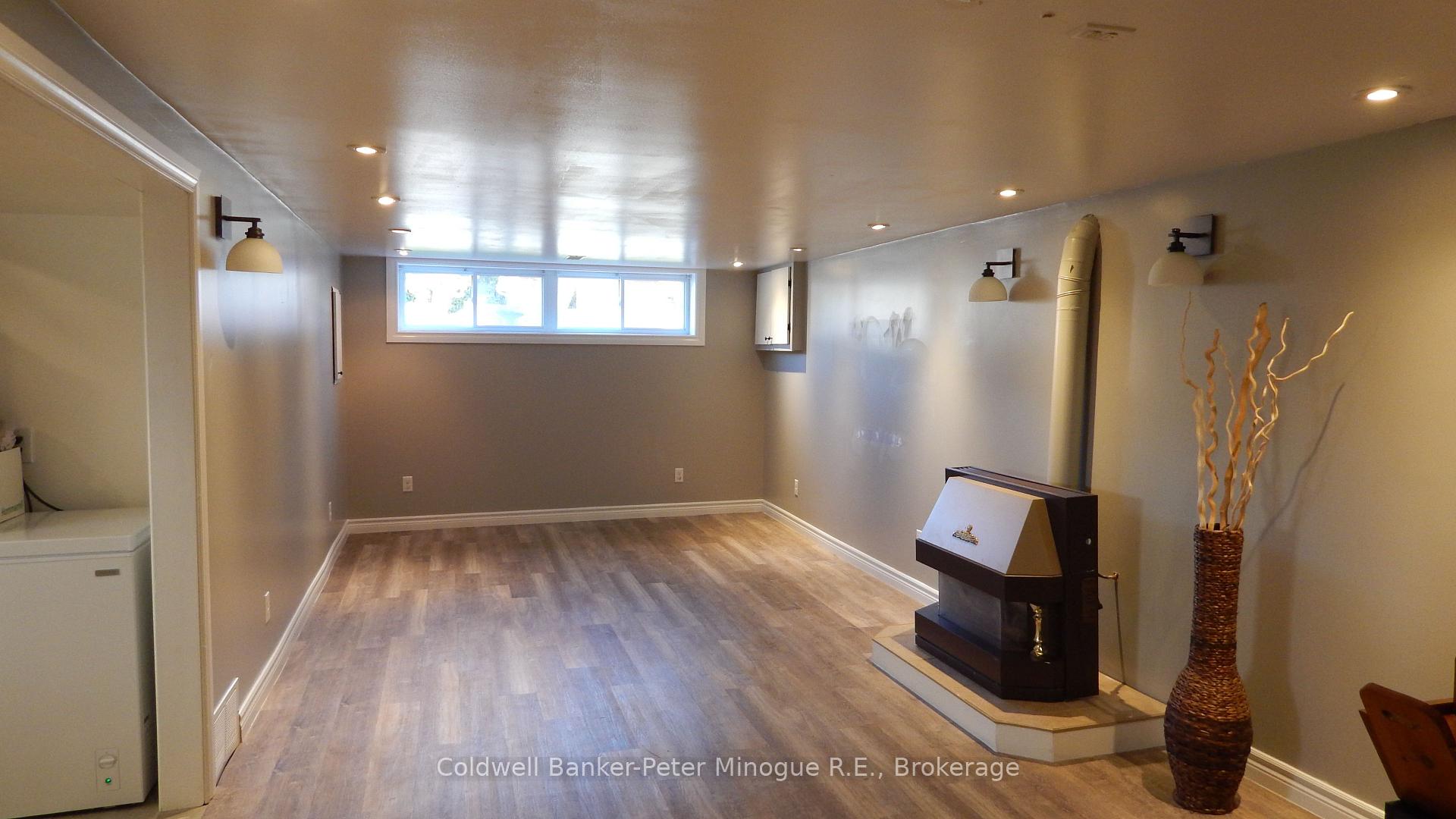 Photo 22 of 105 Strathcona Drive, North Bay, Ferris — HOMEH