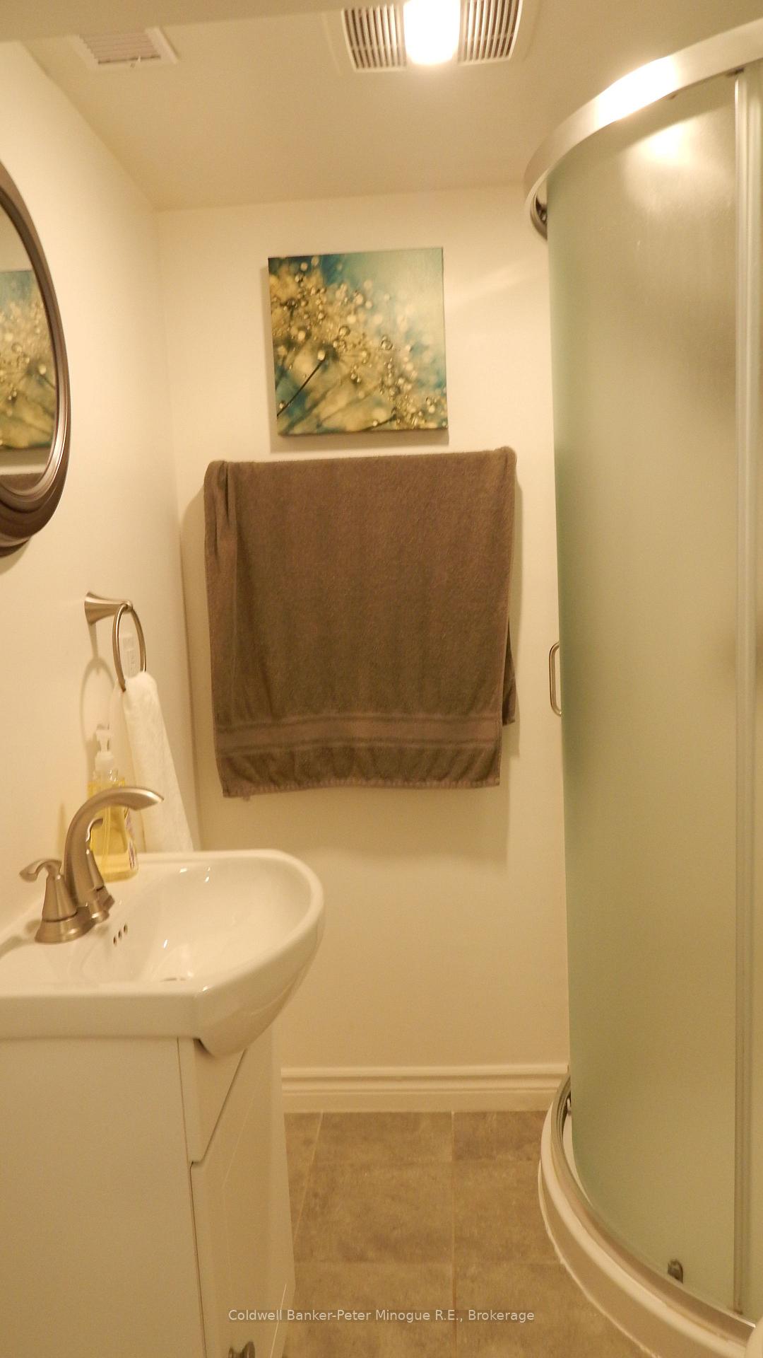 Photo 23 of 105 Strathcona Drive, North Bay, Ferris — HOMEH