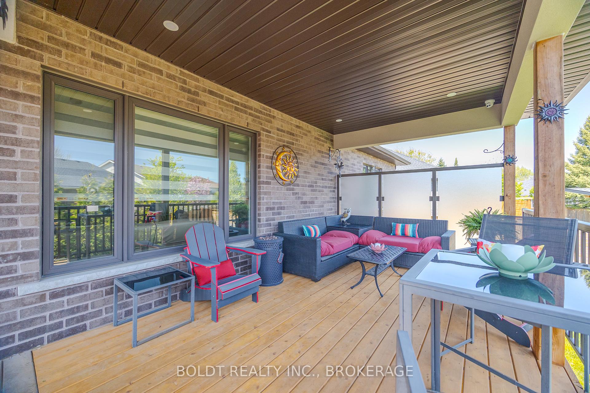 Photo 41 of 7 Emily Lane, Pelham, Fonthill — HOMEH