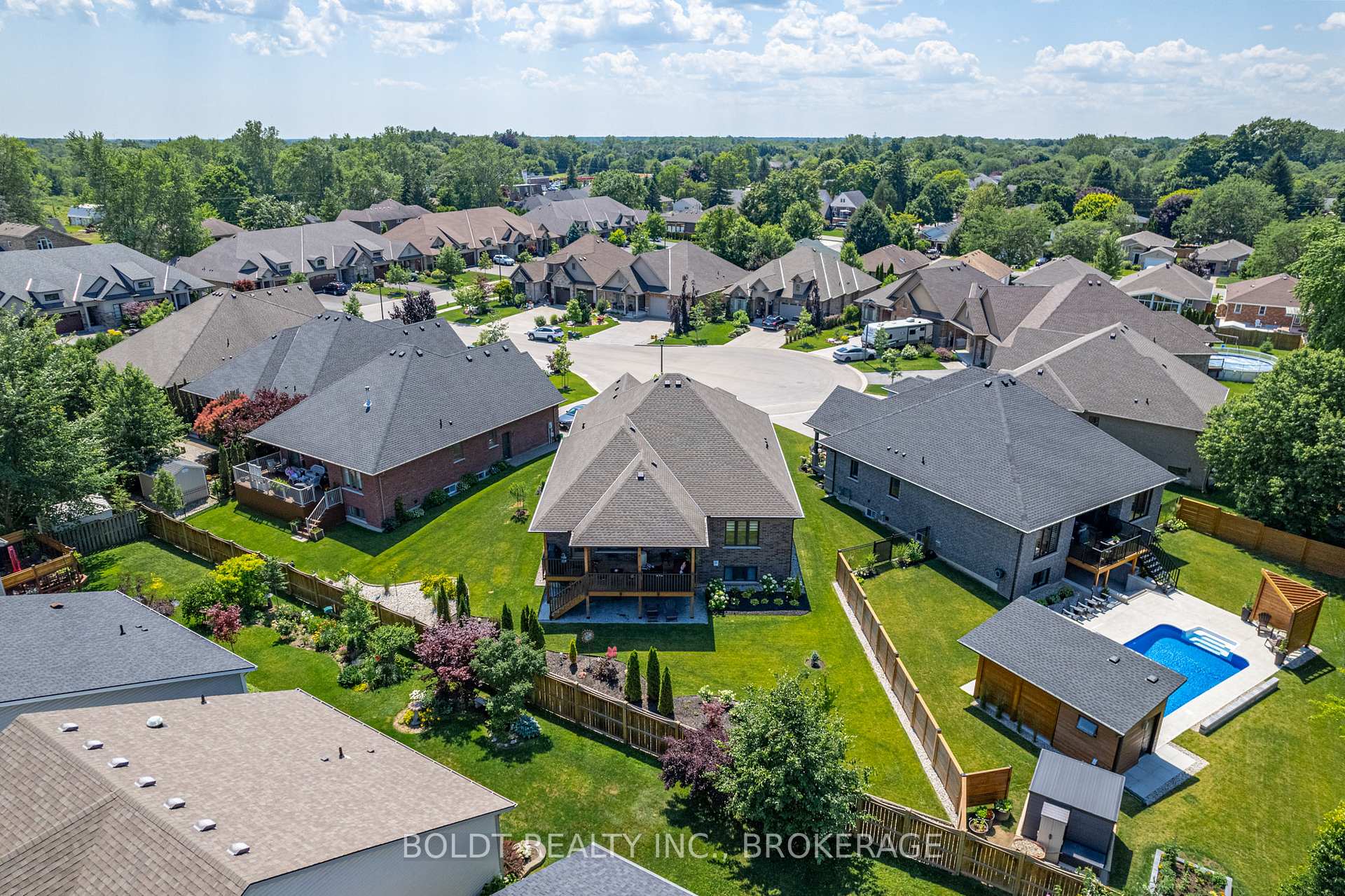 Photo 46 of 7 Emily Lane, Pelham, Fonthill — HOMEH