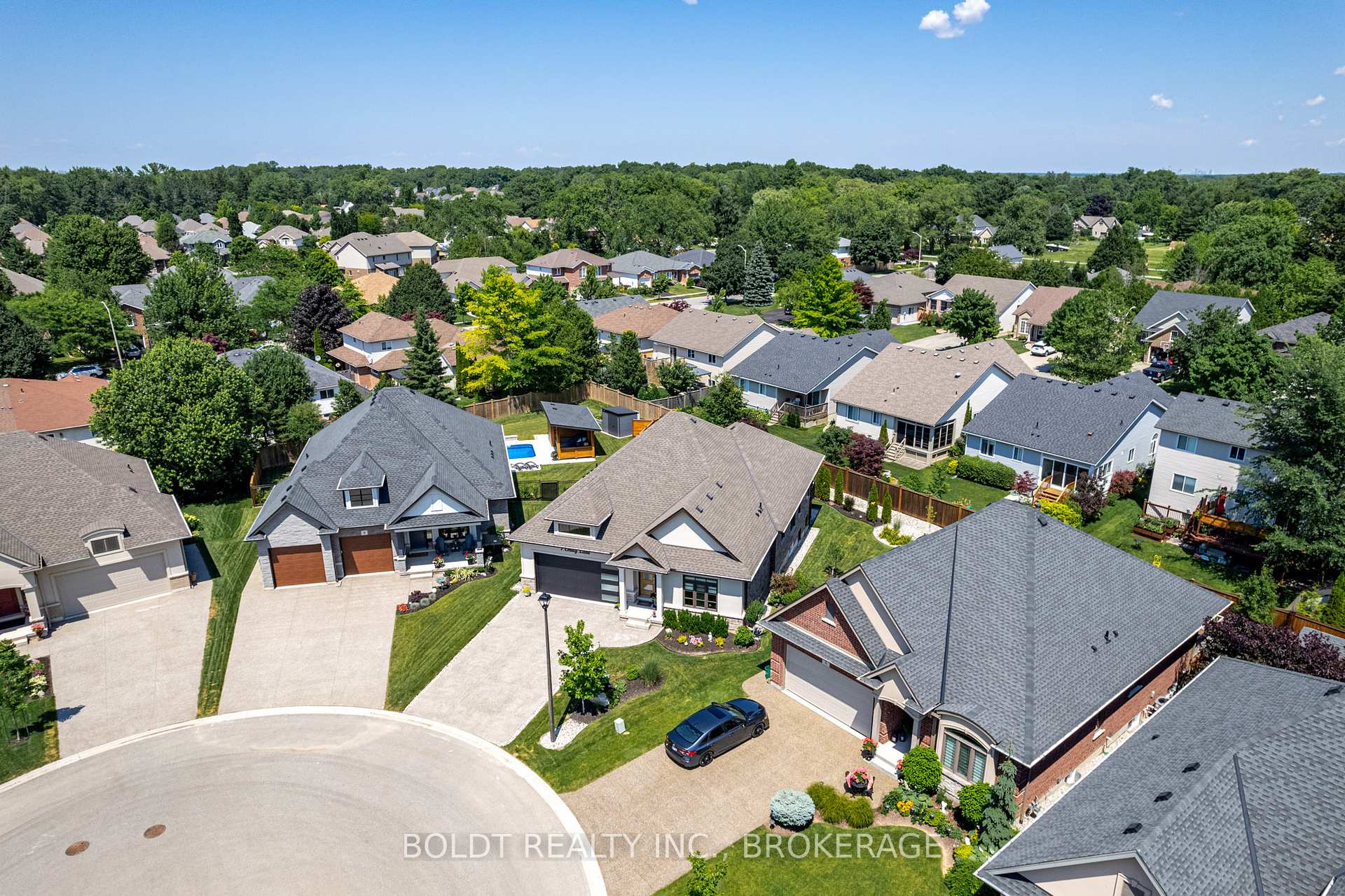 Photo 47 of 7 Emily Lane, Pelham, Fonthill — HOMEH