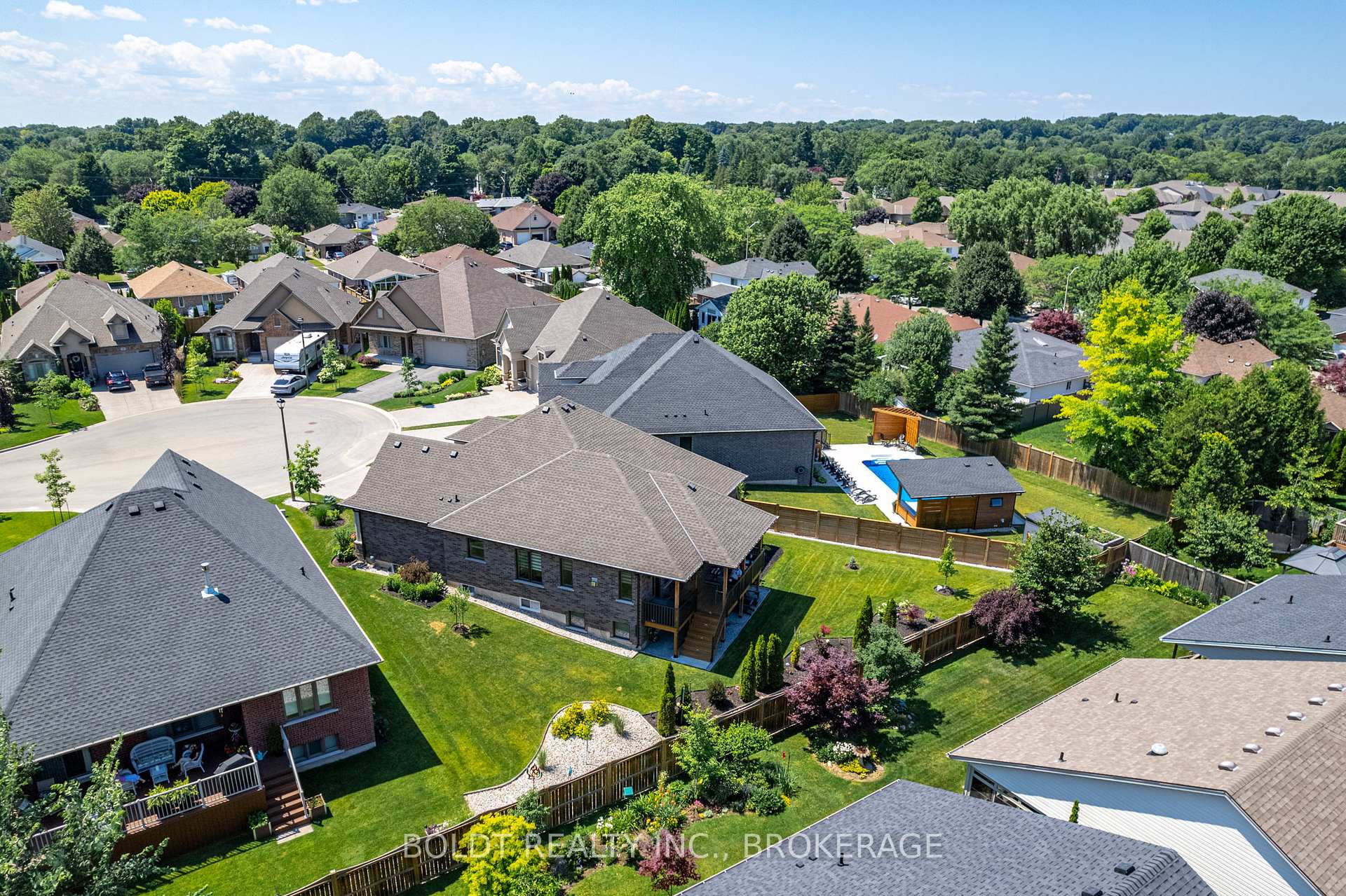 Photo 48 of 7 Emily Lane, Pelham, Fonthill — HOMEH