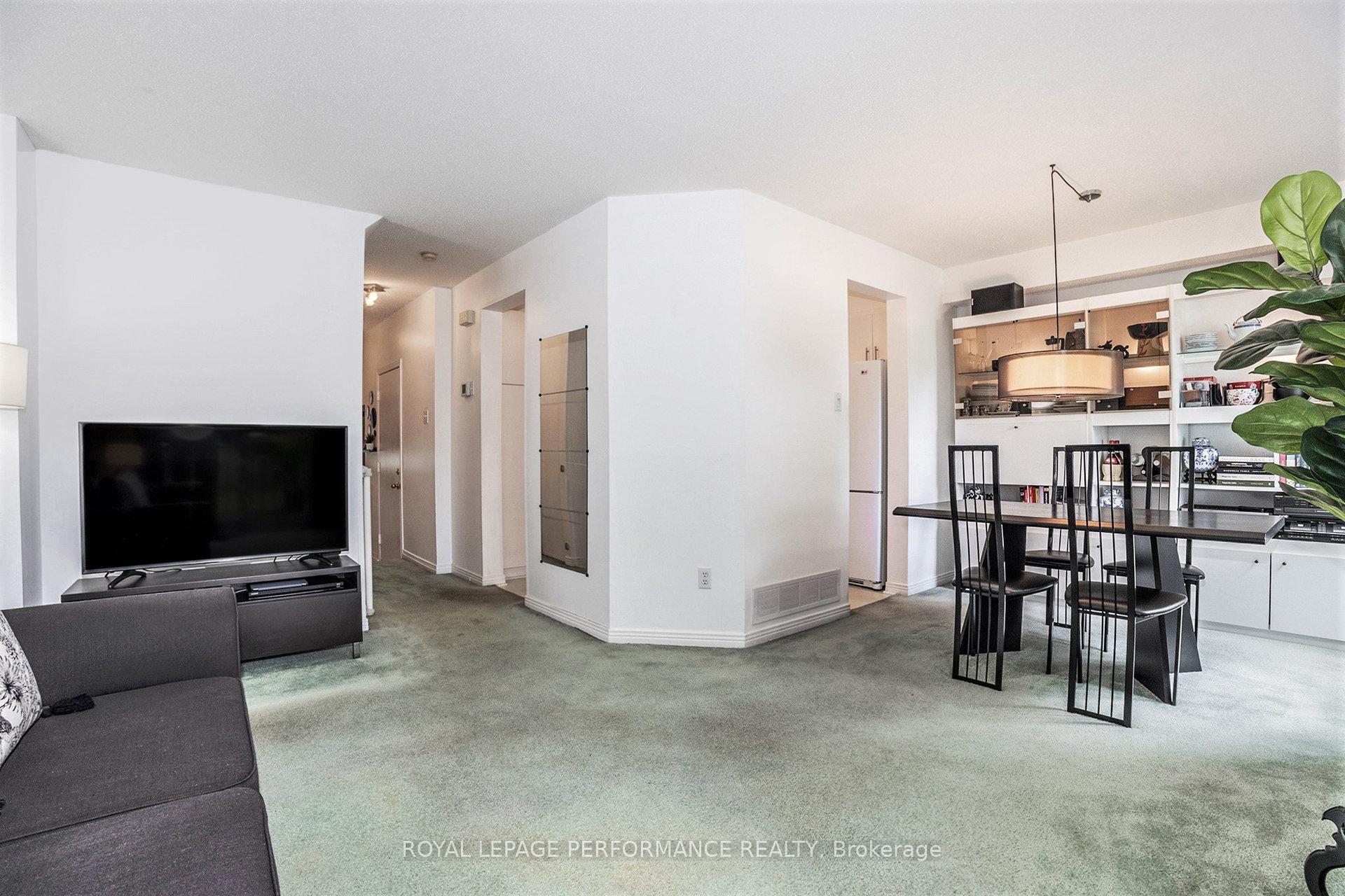 Photo 4 of 1512 Launay Avenue, Ottawa, Fallingbrook/Pineridge — HOMEH