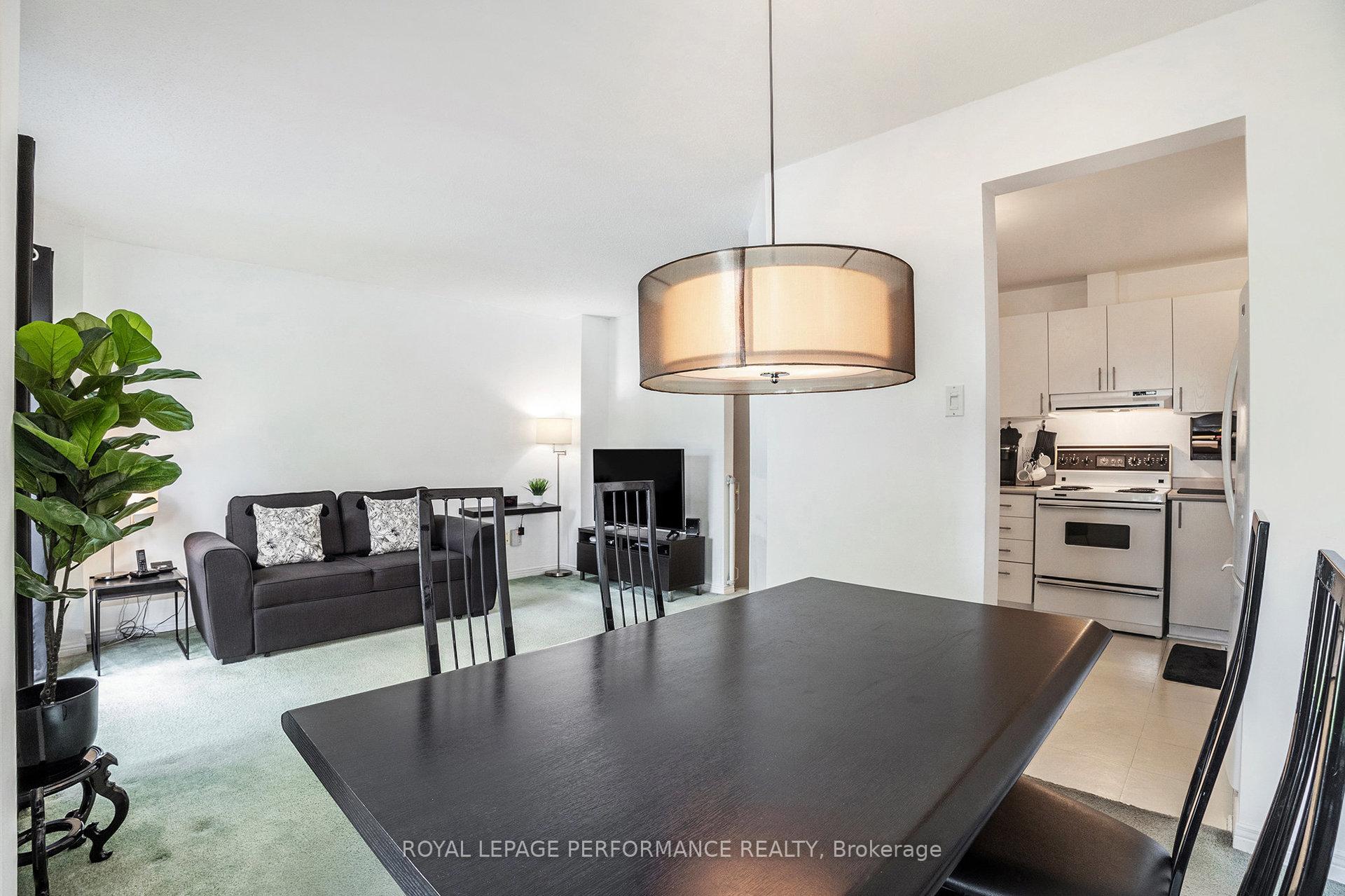 Photo 9 of 1512 Launay Avenue, Ottawa, Fallingbrook/Pineridge — HOMEH