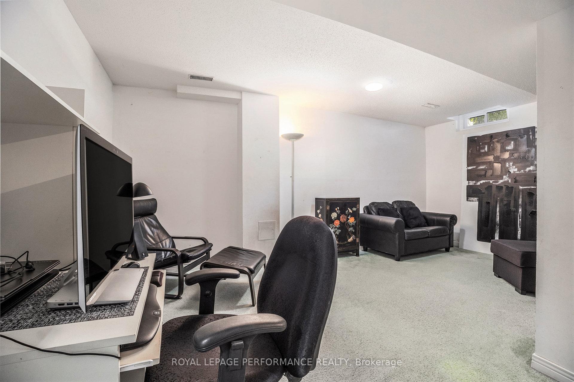 Photo 23 of 1512 Launay Avenue, Ottawa, Fallingbrook/Pineridge — HOMEH