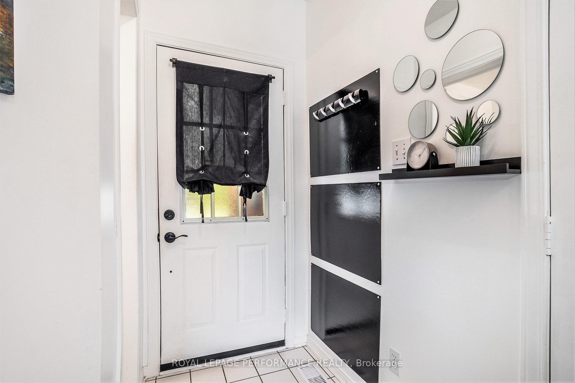 Photo 26 of 1512 Launay Avenue, Ottawa, Fallingbrook/Pineridge — HOMEH