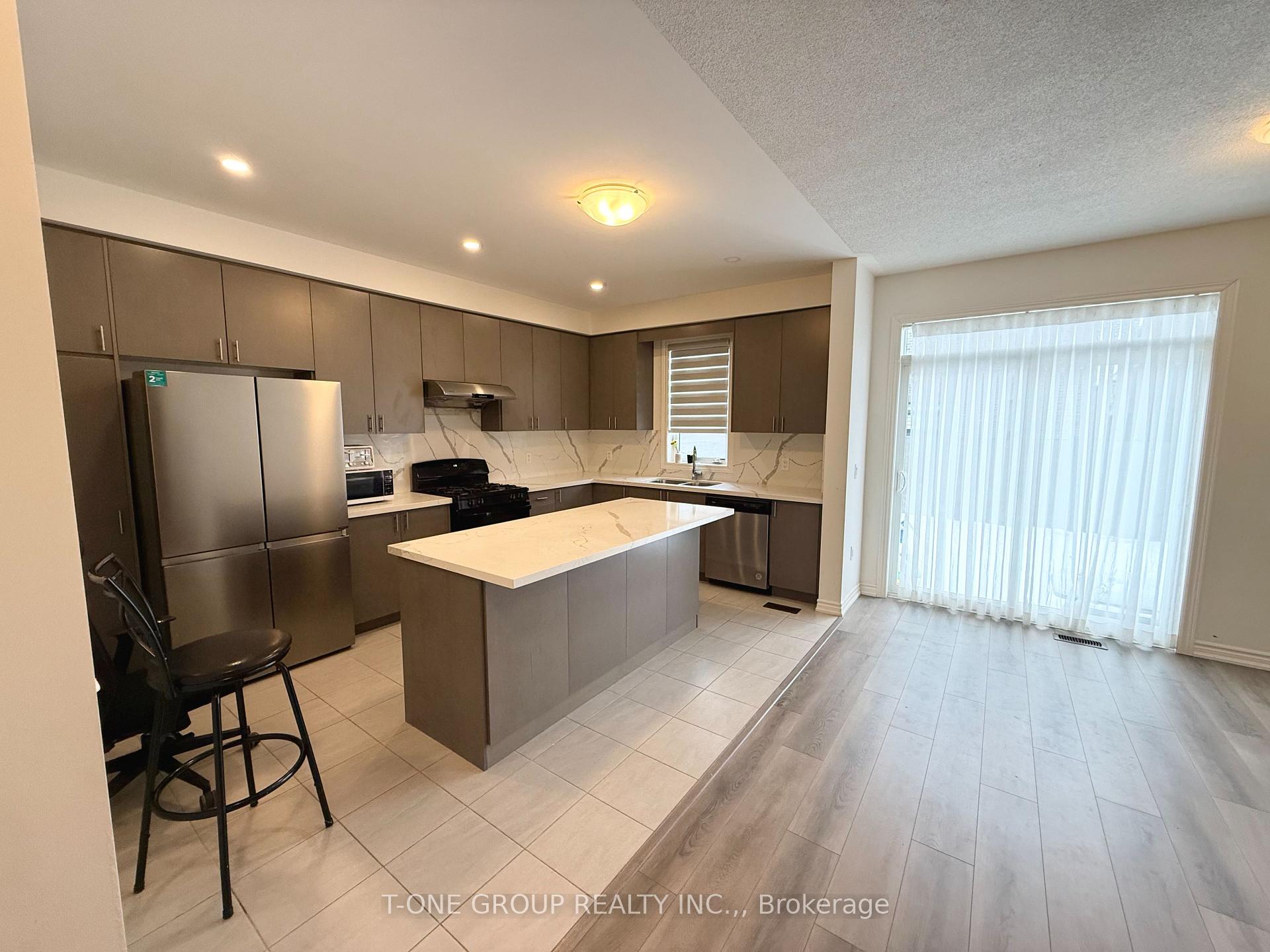 Photo 5 of 51 Willow Street, Markham, Wismer — HOMEH