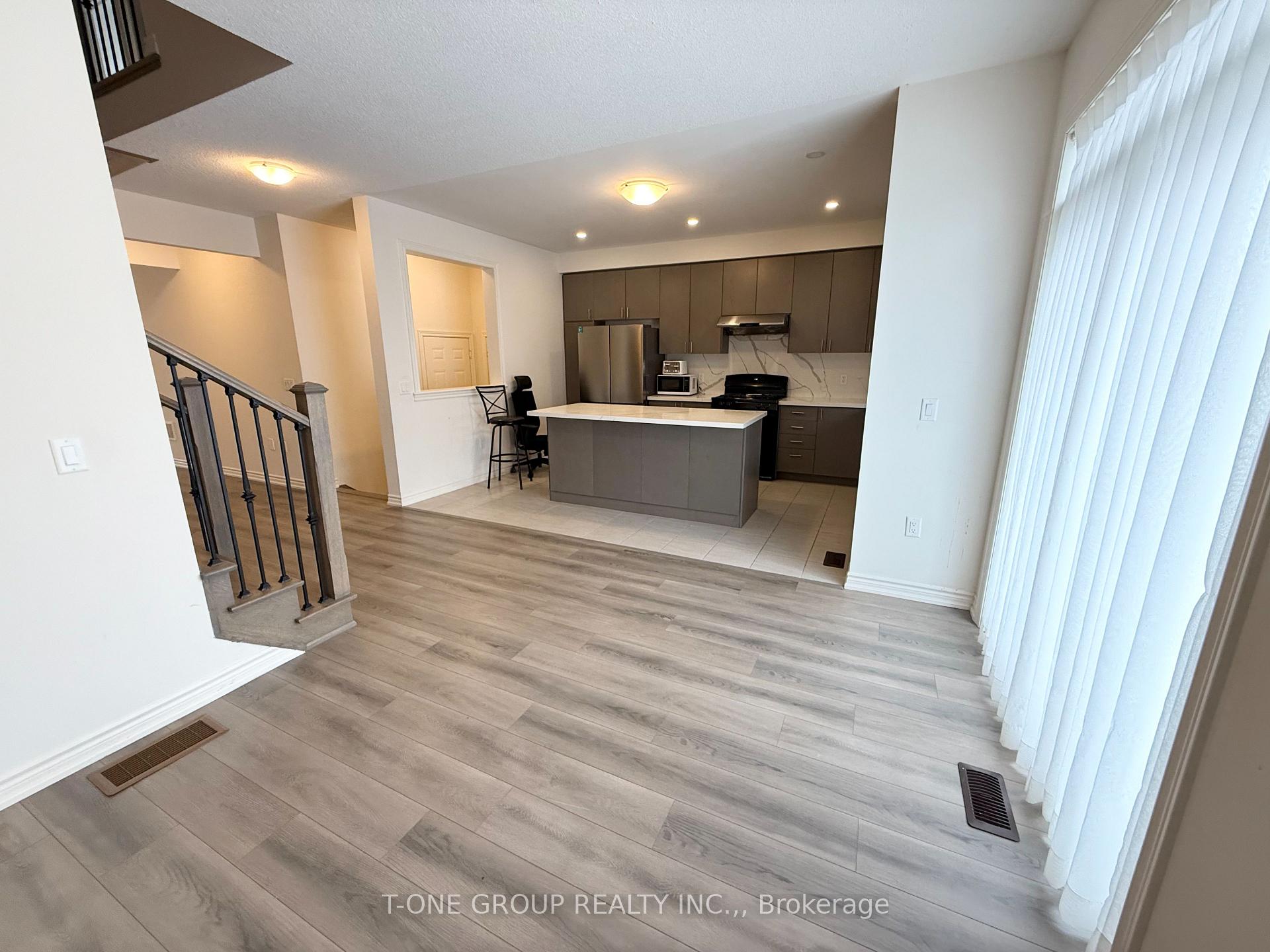Photo 7 of 51 Willow Street, Markham, Wismer — HOMEH