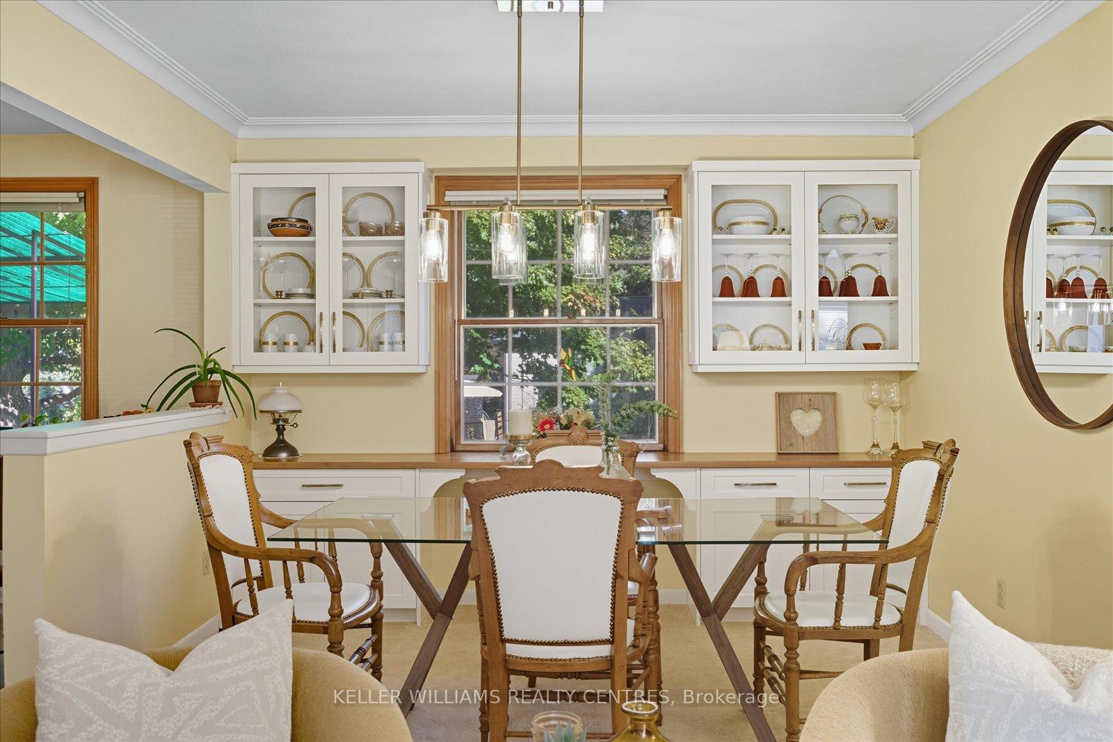 Photo 6 of 111 Lewis Drive, Newmarket, Central Newmarket — HOMEH