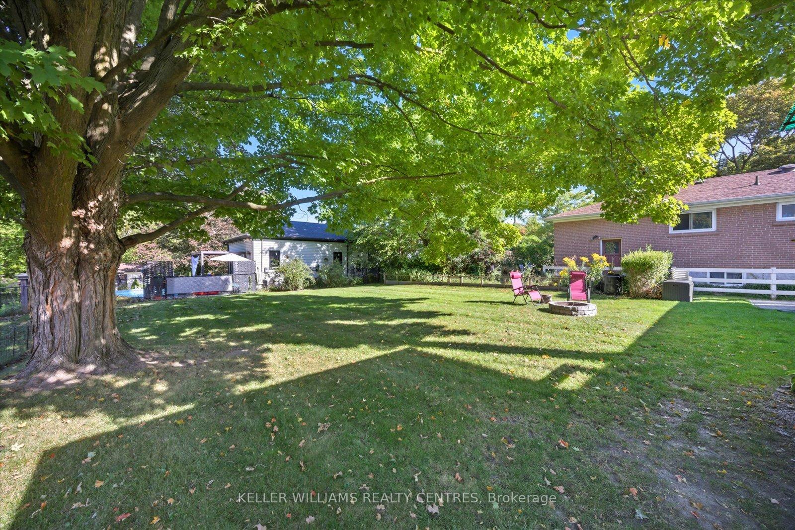 Photo 26 of 111 Lewis Drive, Newmarket, Central Newmarket — HOMEH