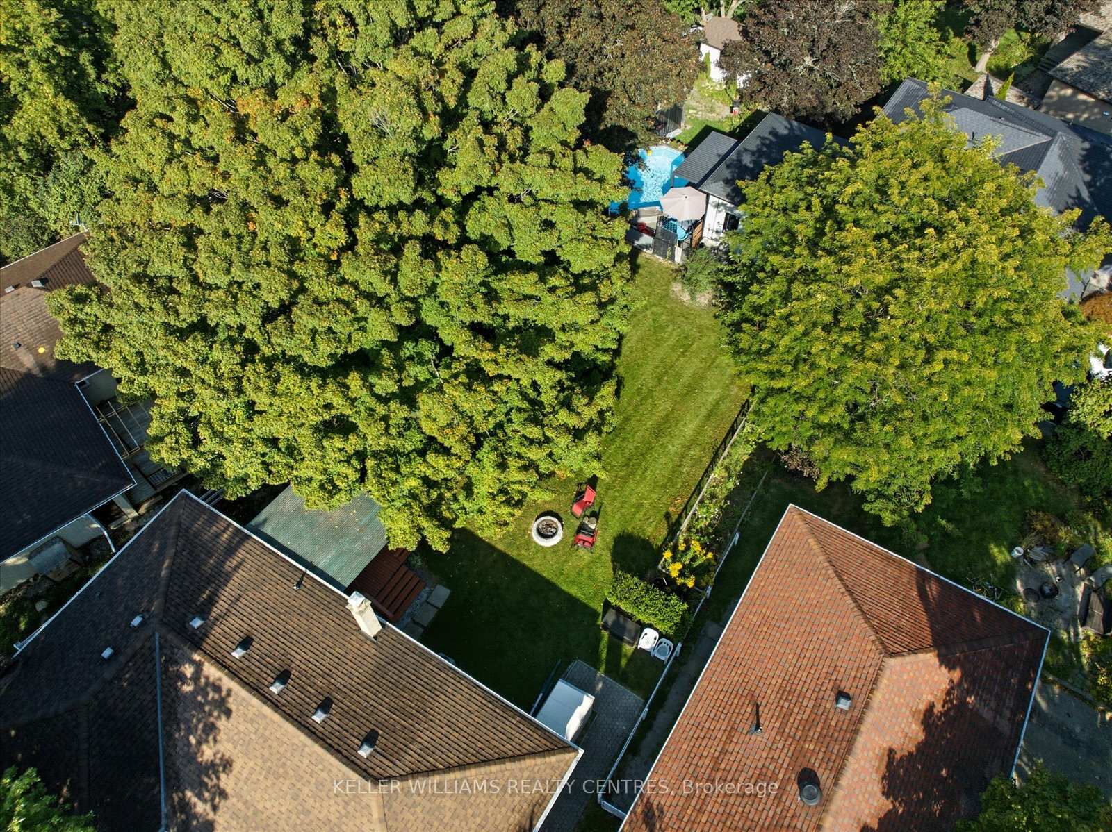 Photo 27 of 111 Lewis Drive, Newmarket, Central Newmarket — HOMEH
