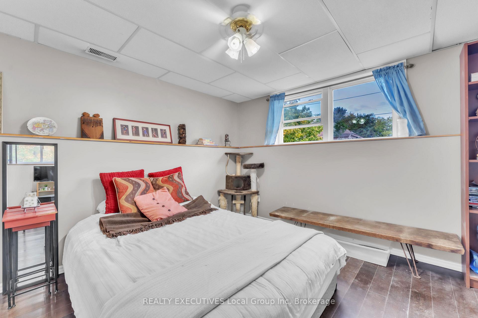 Photo 19 of 729 Laurier Avenue, North Bay, Central — HOMEH