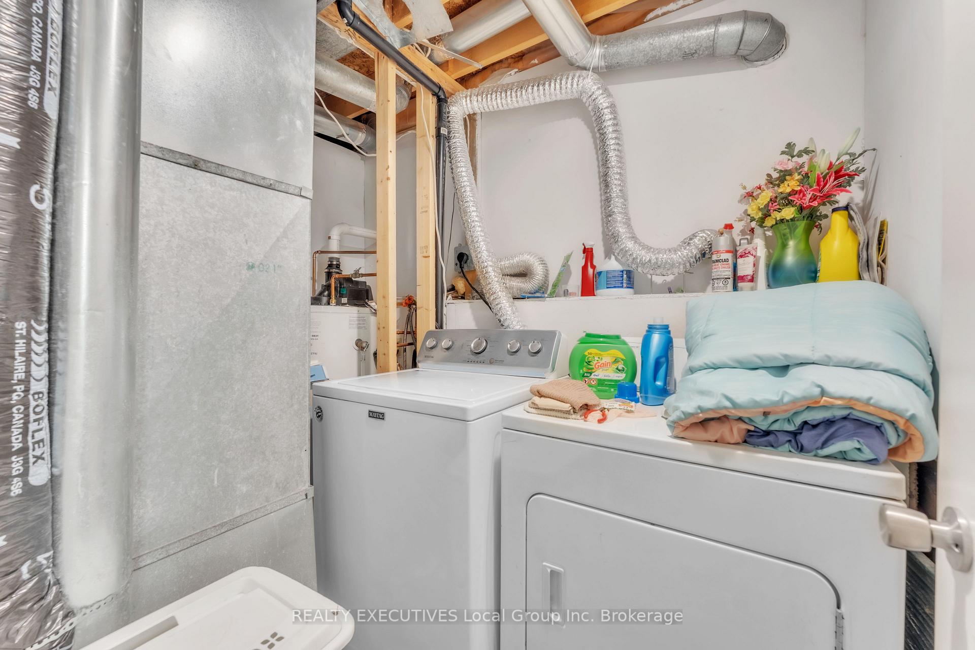 Photo 26 of 729 Laurier Avenue, North Bay, Central — HOMEH