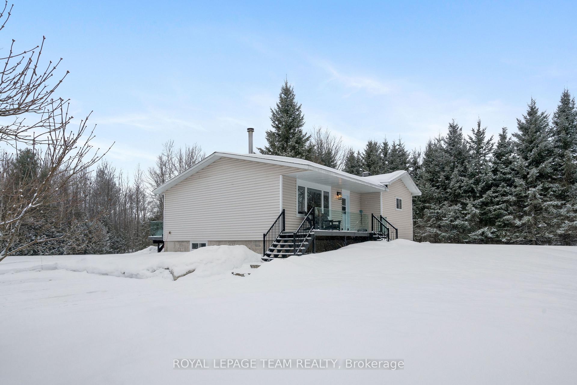 Photo 1 of 1192 Stone Road, North Grenville, North Grenville Twp (Kemptville South) — HOMEH