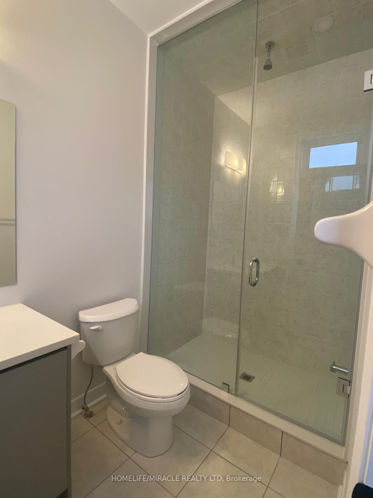 Photo 7 of 94 Robert Eaton Avenue, Markham, Middlefield — HOMEH