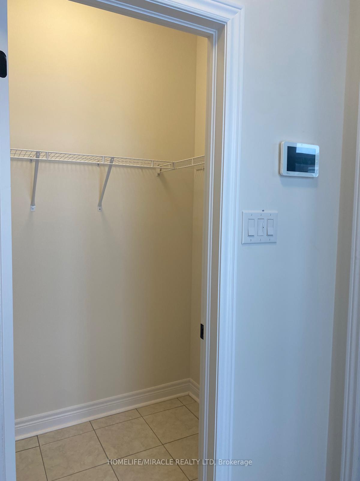 Photo 8 of 94 Robert Eaton Avenue, Markham, Middlefield — HOMEH