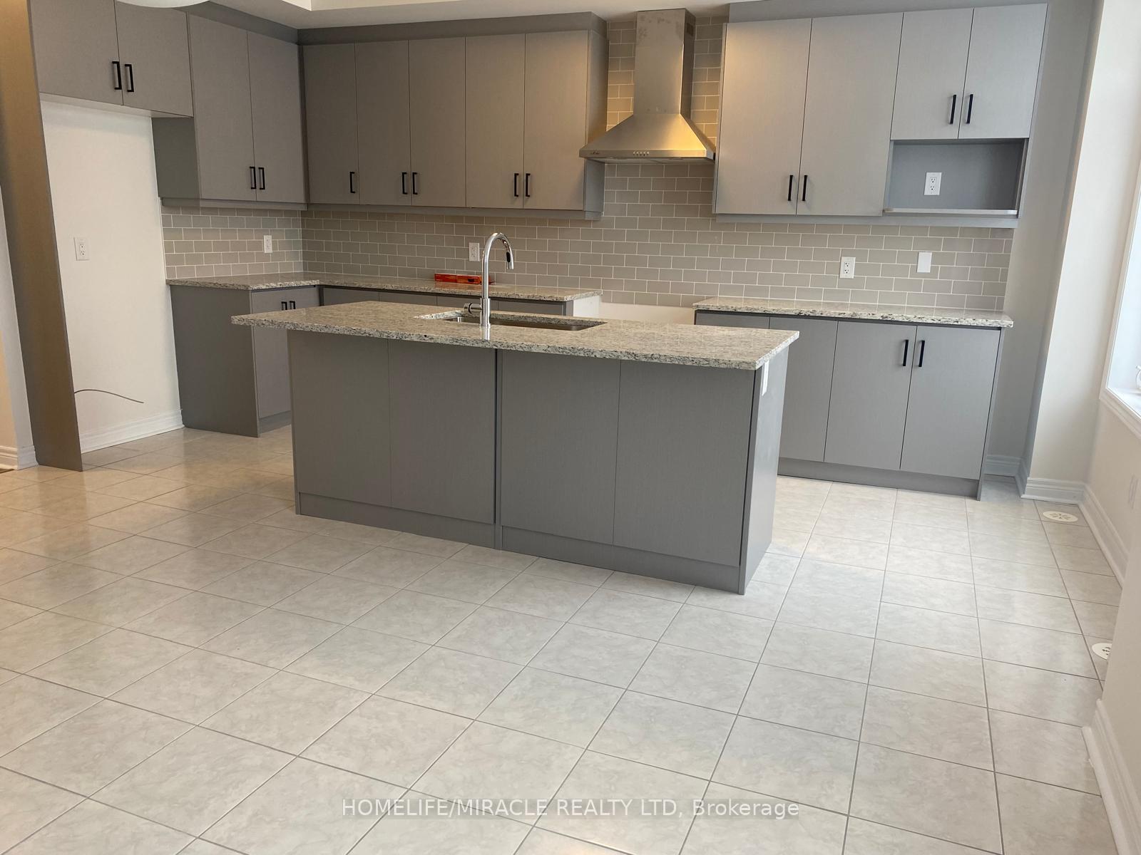 Photo 21 of 94 Robert Eaton Avenue, Markham, Middlefield — HOMEH