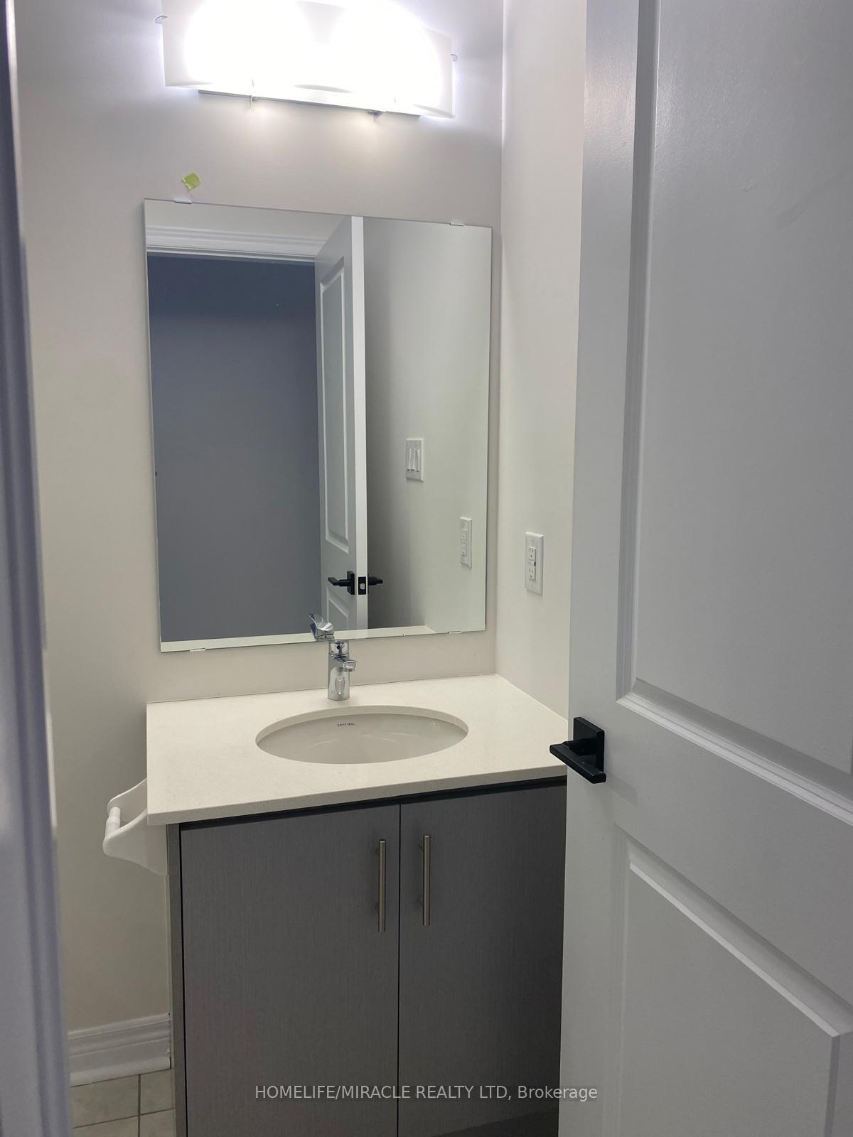 Photo 30 of 94 Robert Eaton Avenue, Markham, Middlefield — HOMEH