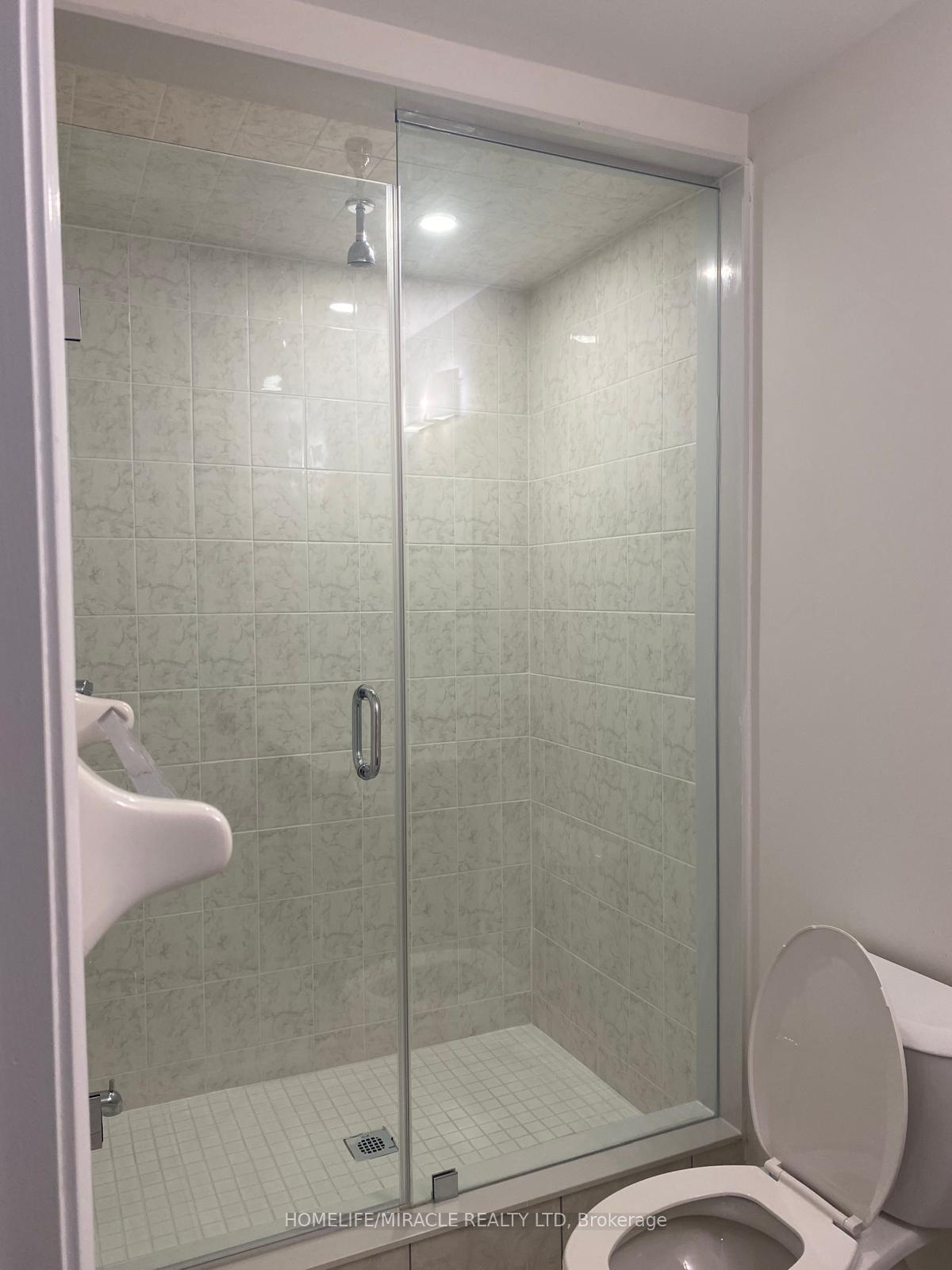 Photo 31 of 94 Robert Eaton Avenue, Markham, Middlefield — HOMEH