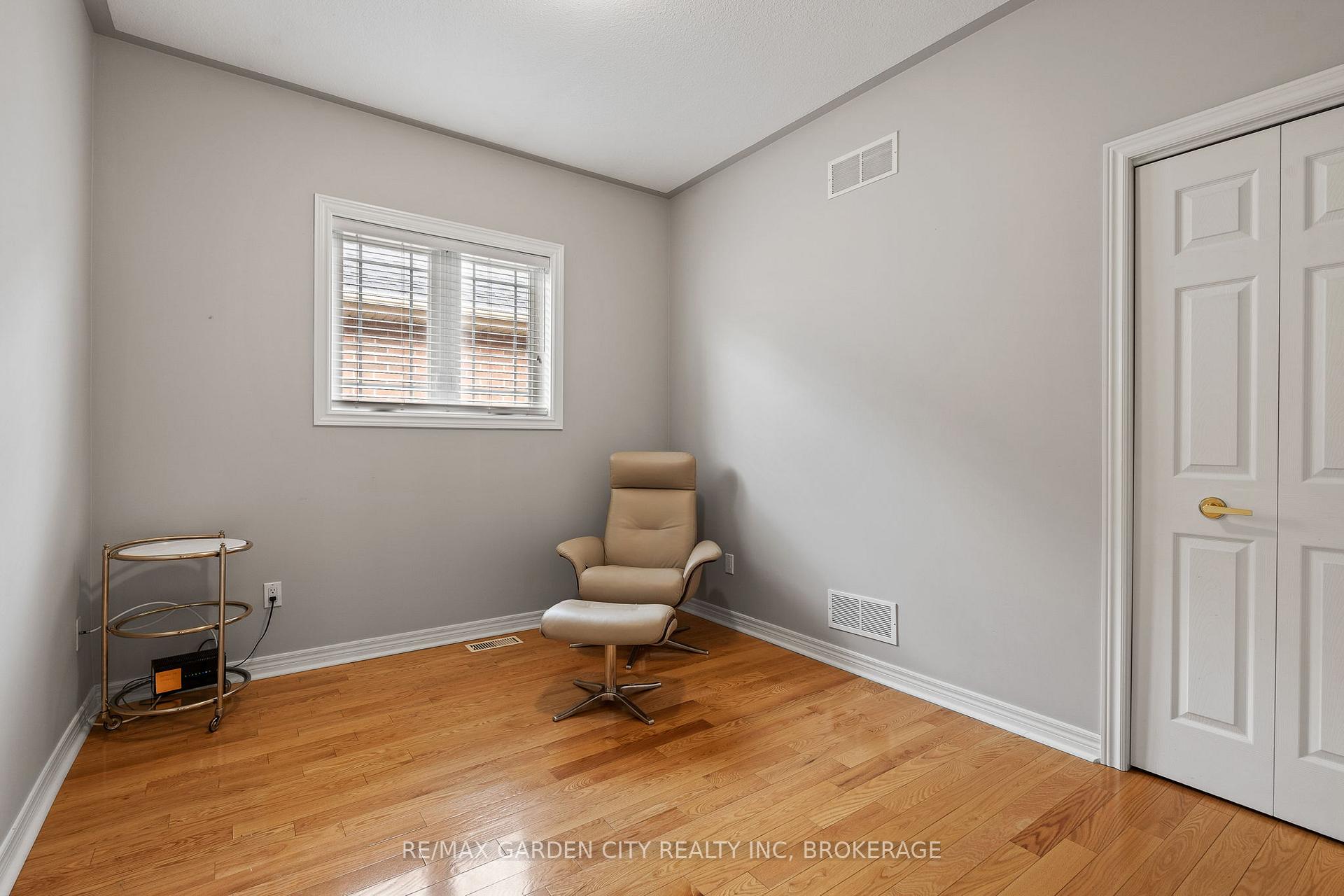Photo 17 of 39 Willson Crossing Court, Pelham, Fonthill — HOMEH