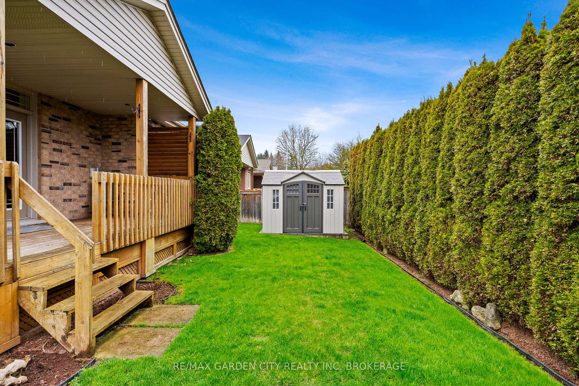 Photo 32 of 39 Willson Crossing Court, Pelham, Fonthill — HOMEH