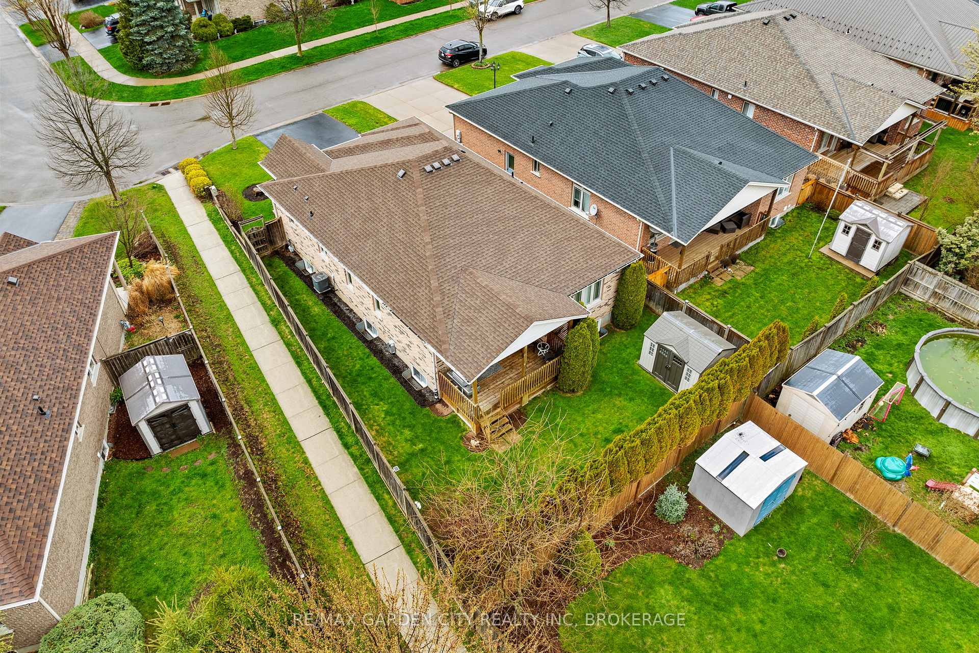 Photo 44 of 39 Willson Crossing Court, Pelham, Fonthill — HOMEH